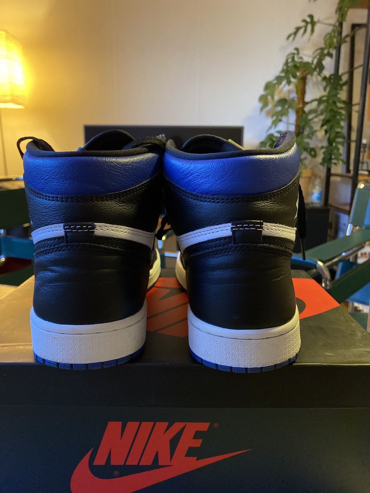 Air Jordan 1 Retro High OG Royal Toe
