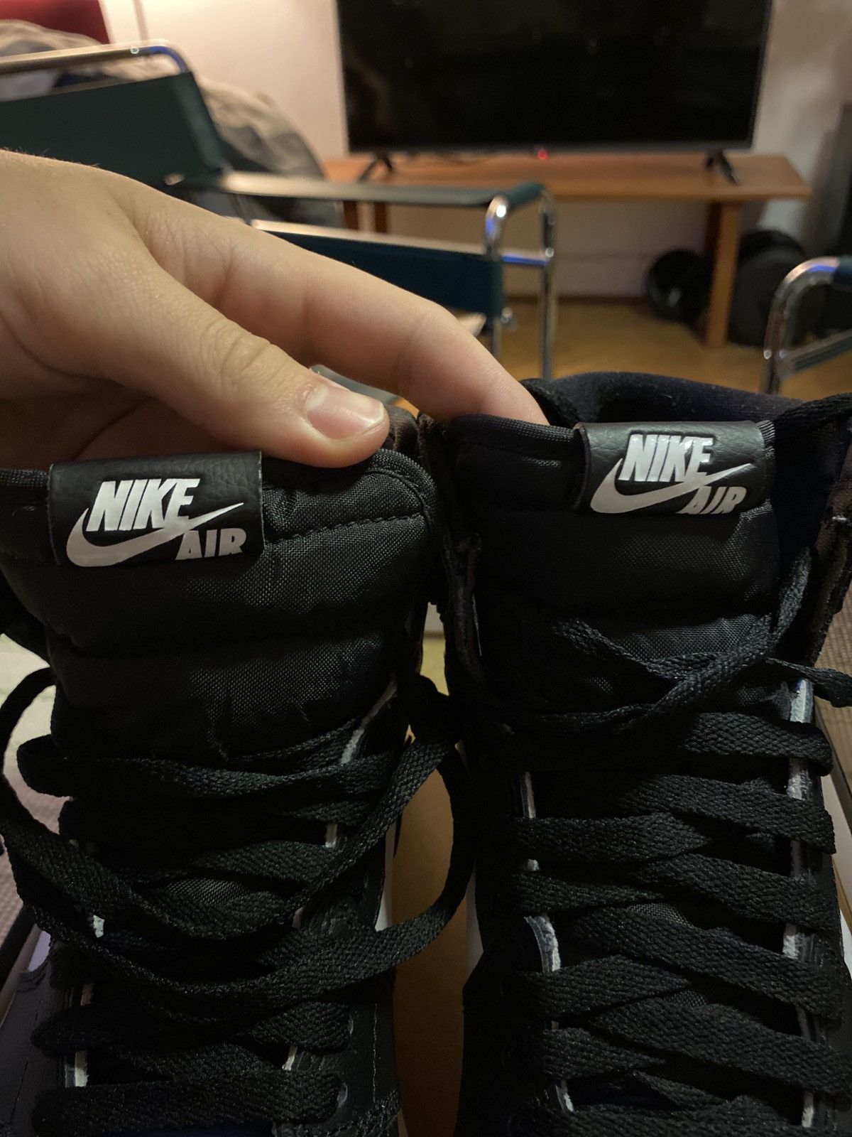 Air Jordan 1 Retro High OG Royal Toe