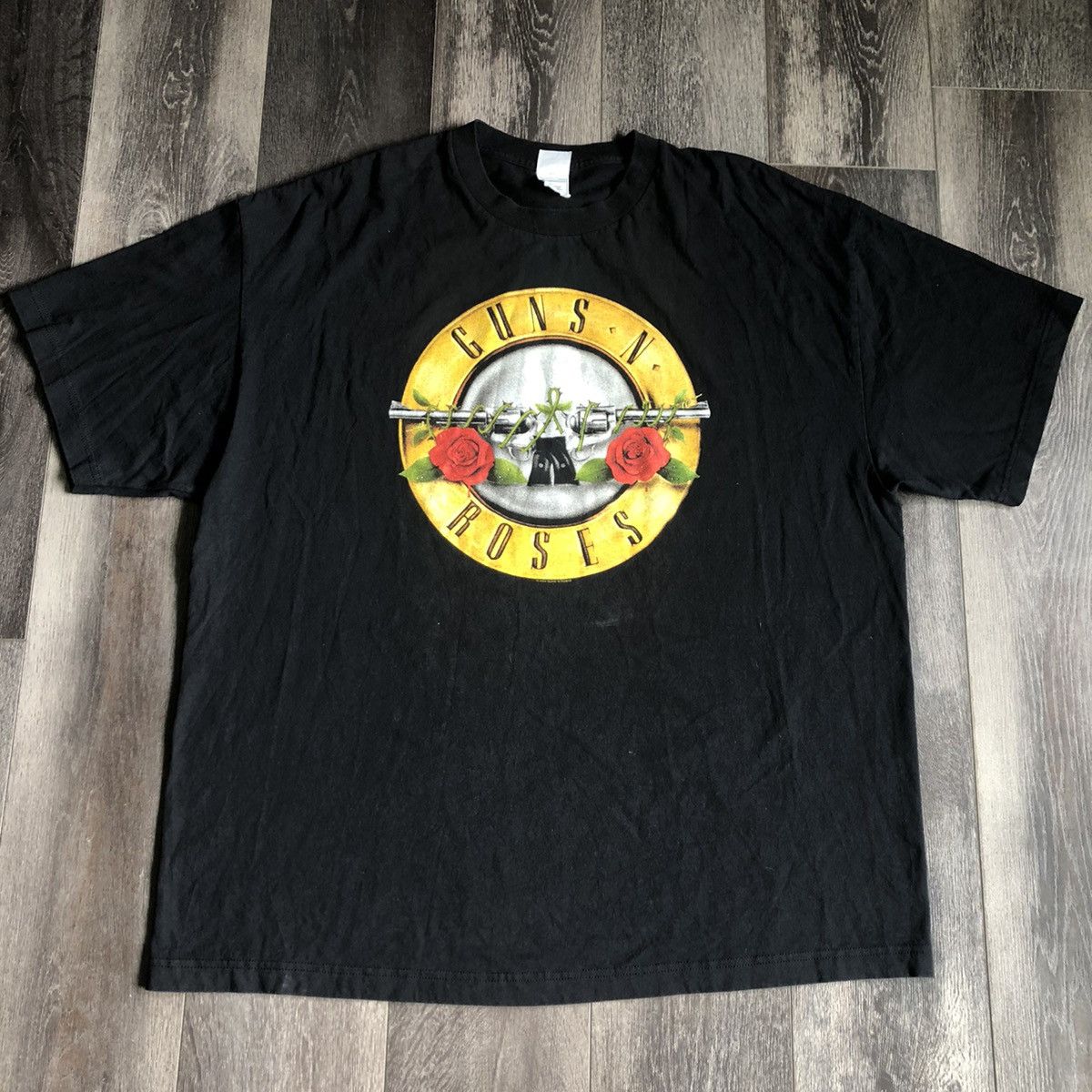 Guns N' Roses Vintage 2000s Guns N Roses Revolver Graphic Logo Tee Shirt Size US XXL / EU 58 / 5 - 2 Thumbnail