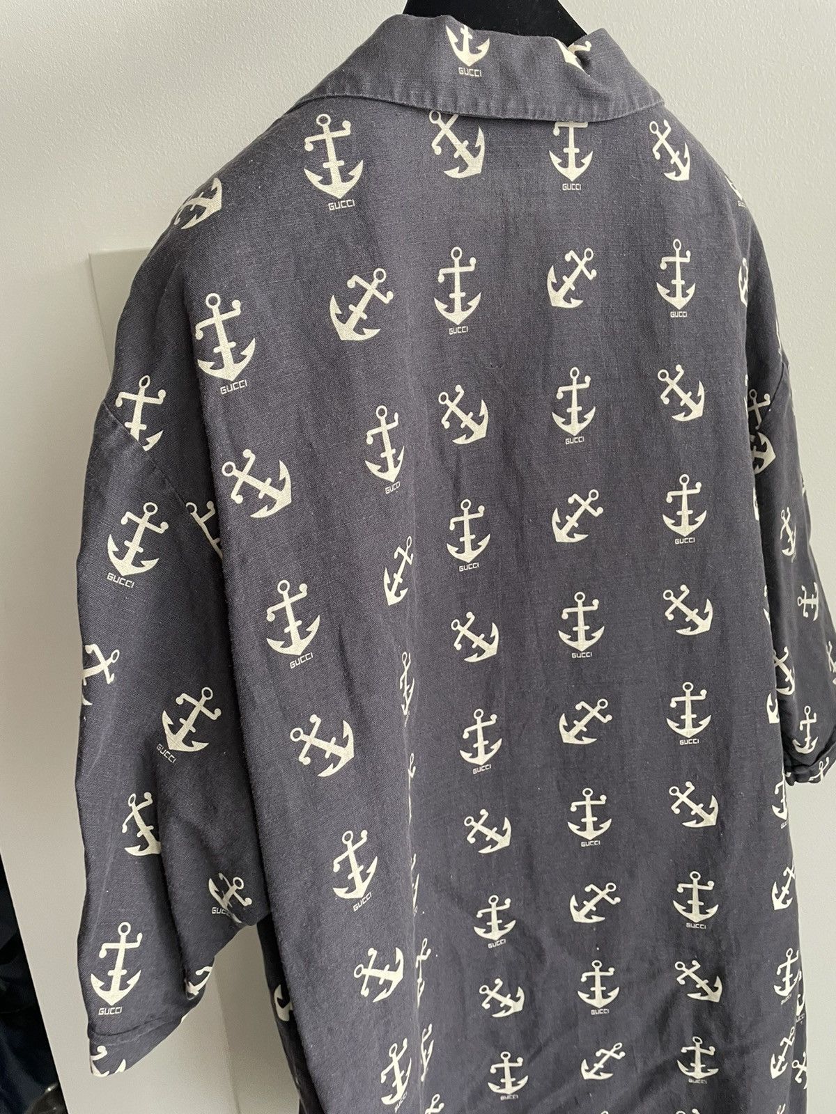 Gucci Brand New Super Runway Gucci Logo Anchors Bowling Shirt Size US L / EU 52-54 / 3 - 19 Thumbnail