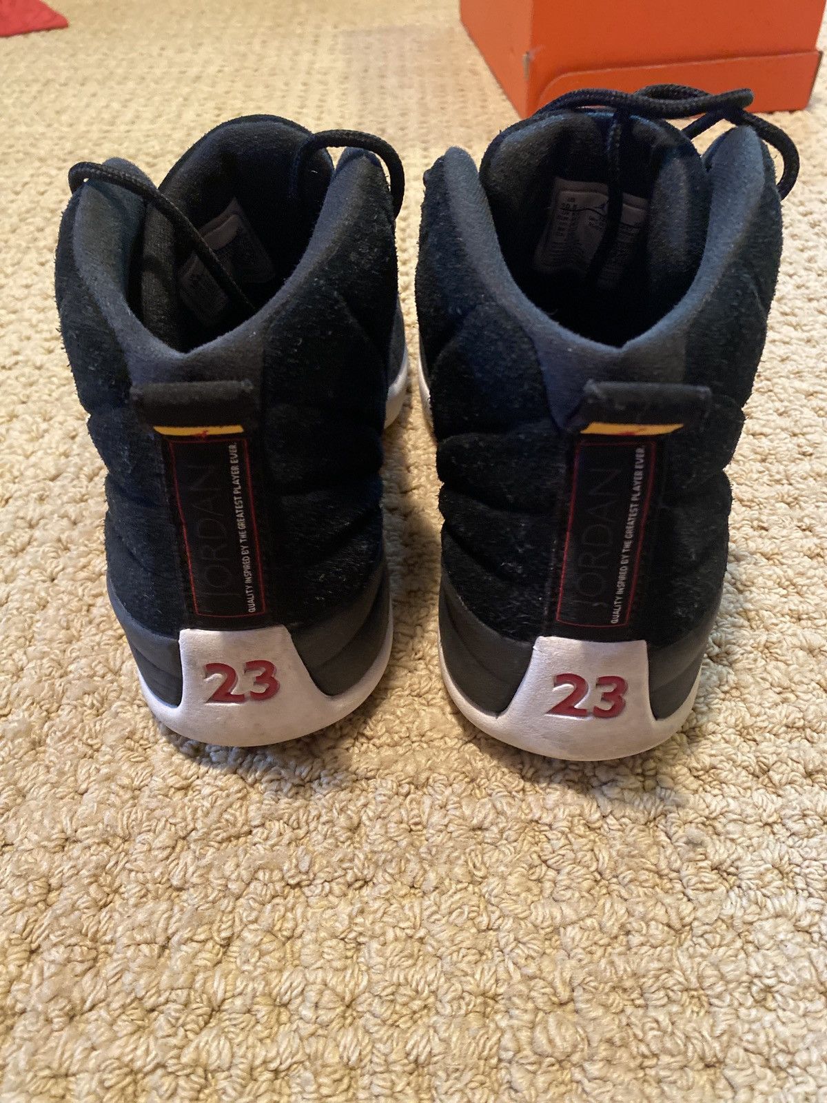 Jordan Brand Air Jordan 12 Reverse Taxi 2019 Size US 10.5 / EU 43-44 - 6 Thumbnail