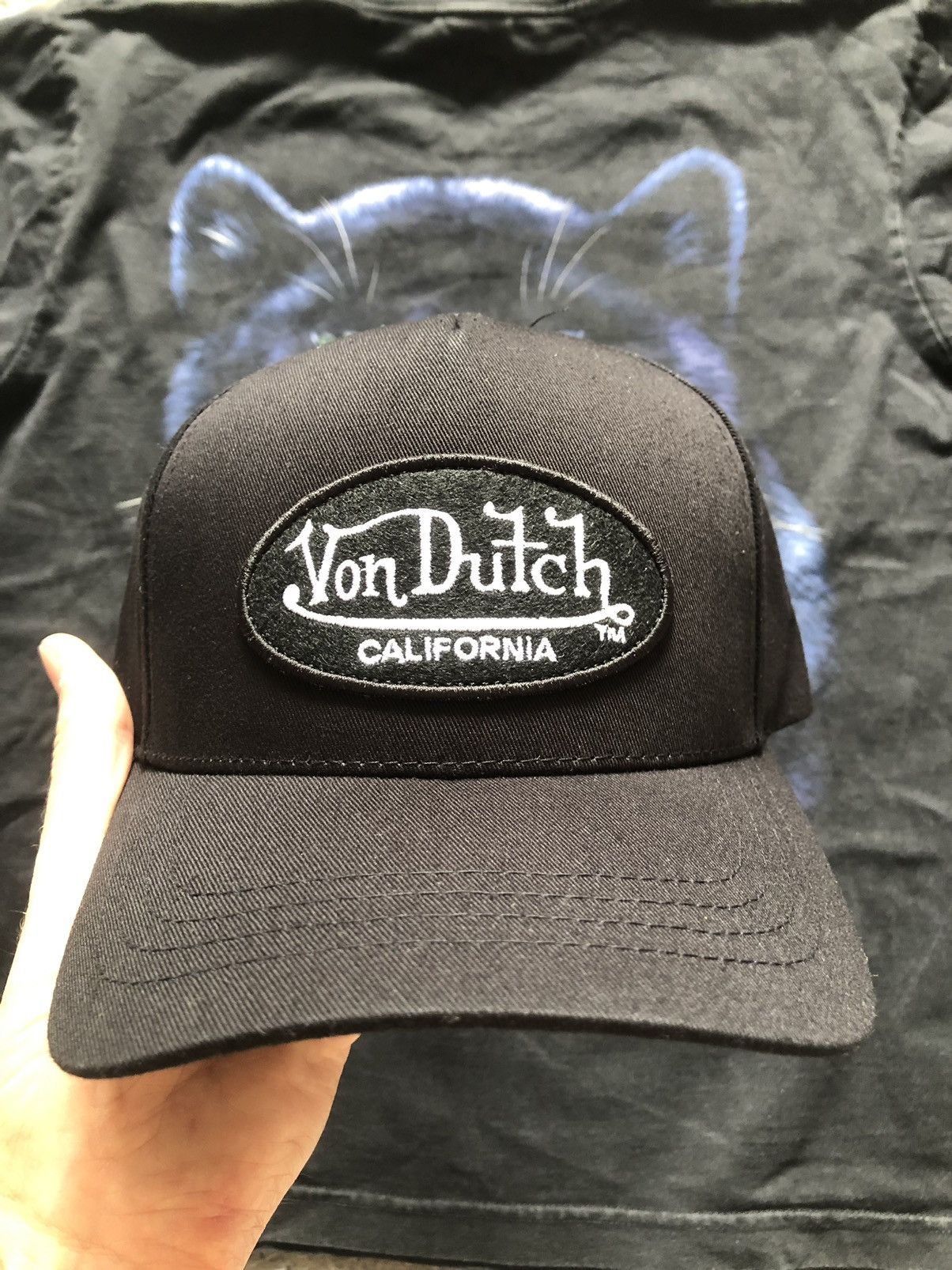 Oval Patch Black/White Adjustable - Von Dutch