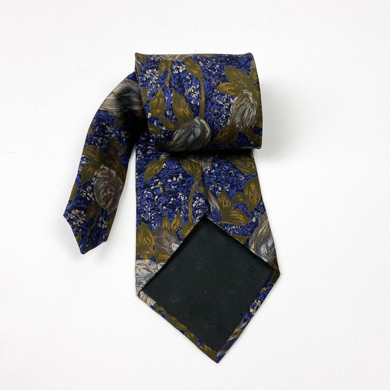 Ermenegildo Zegna Vintage 90s Ermenegildo Zegna roses nice design floral tie Size ONE SIZE - 3 Thumbnail