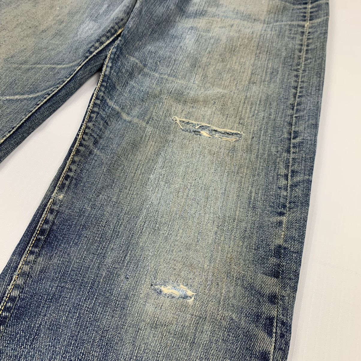 Lee Vintage Distressed Lee Denim Jeans Pants Size US 30 / EU 46 - 4 Thumbnail