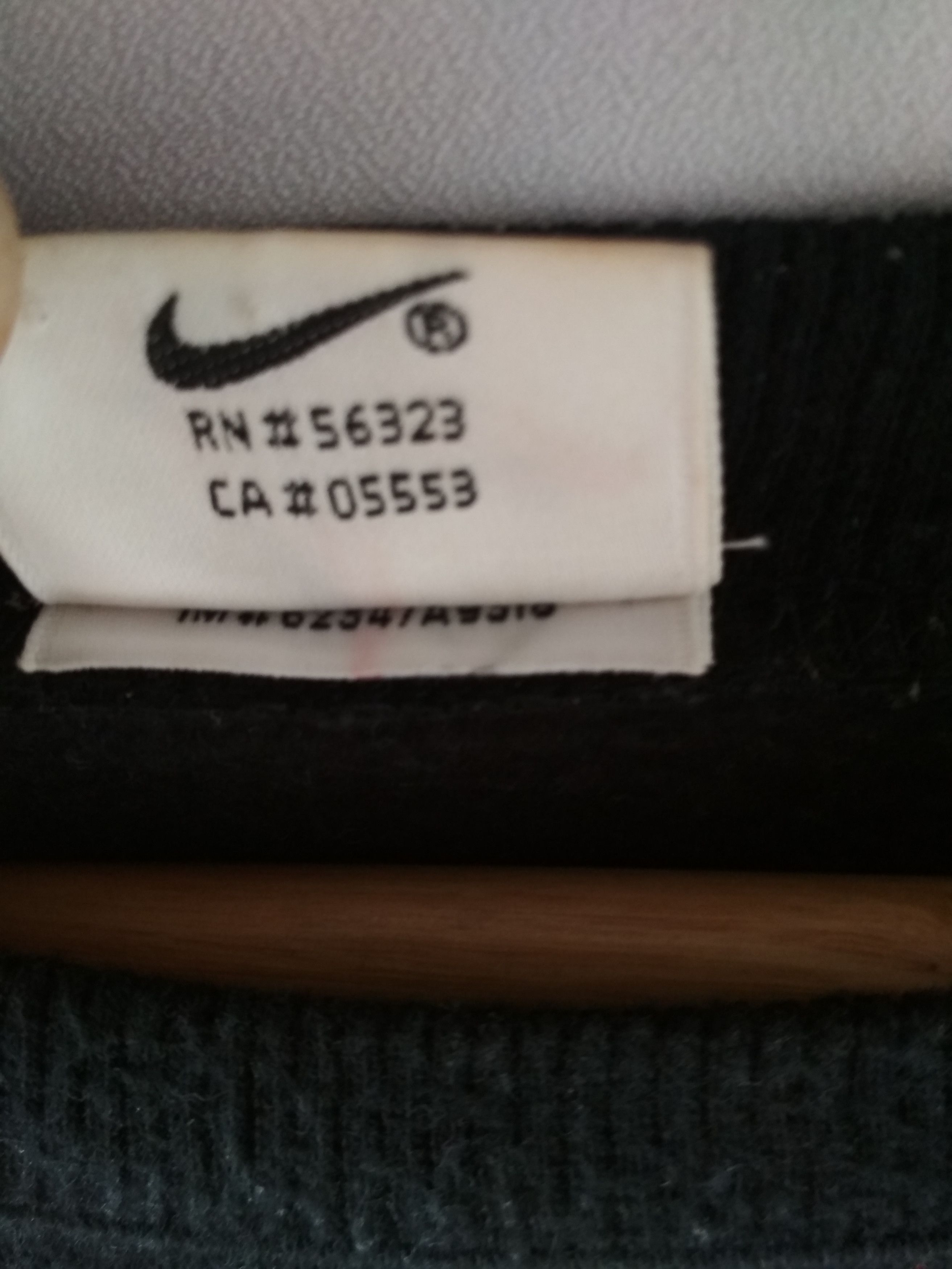 Nike NIKE VINTAGE 90s BIG SWOOSH LOGO WHITE TAG RARE SWEATSHIRT Size US M / EU 48-50 / 2 - 4 Thumbnail