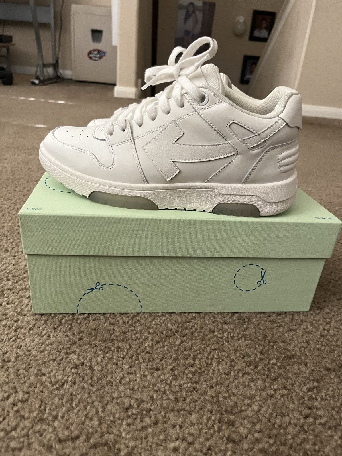 Off-White Off White Out Of Office Size US 8.5 / EU 41-42 - 3 Thumbnail