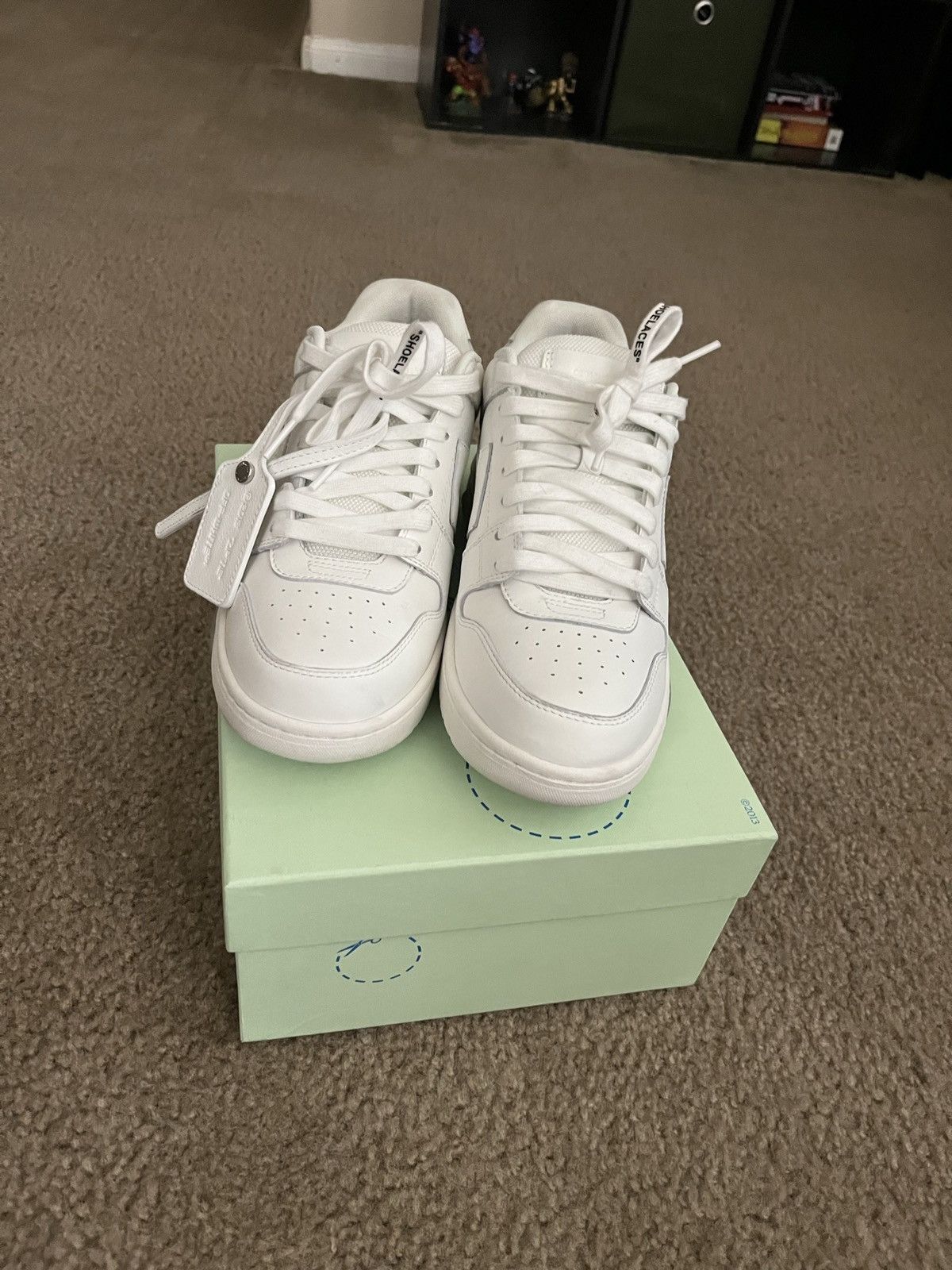 Off-White Off White Out Of Office Size US 8.5 / EU 41-42 - 5 Thumbnail