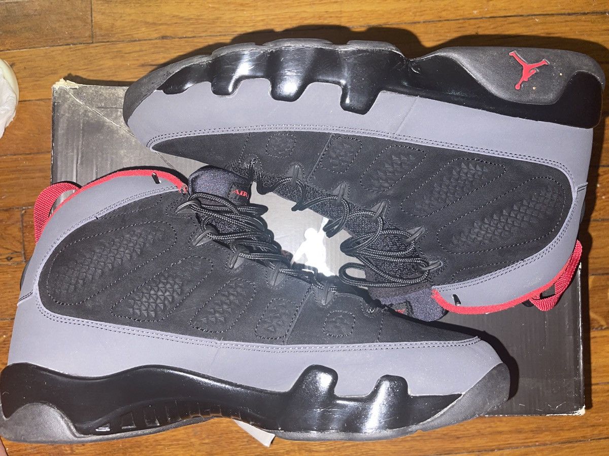 Jordan Brand Air Jordan 9 Retro 2010 Charcoal Size US 11 / EU 44 - 1 Thumbnail