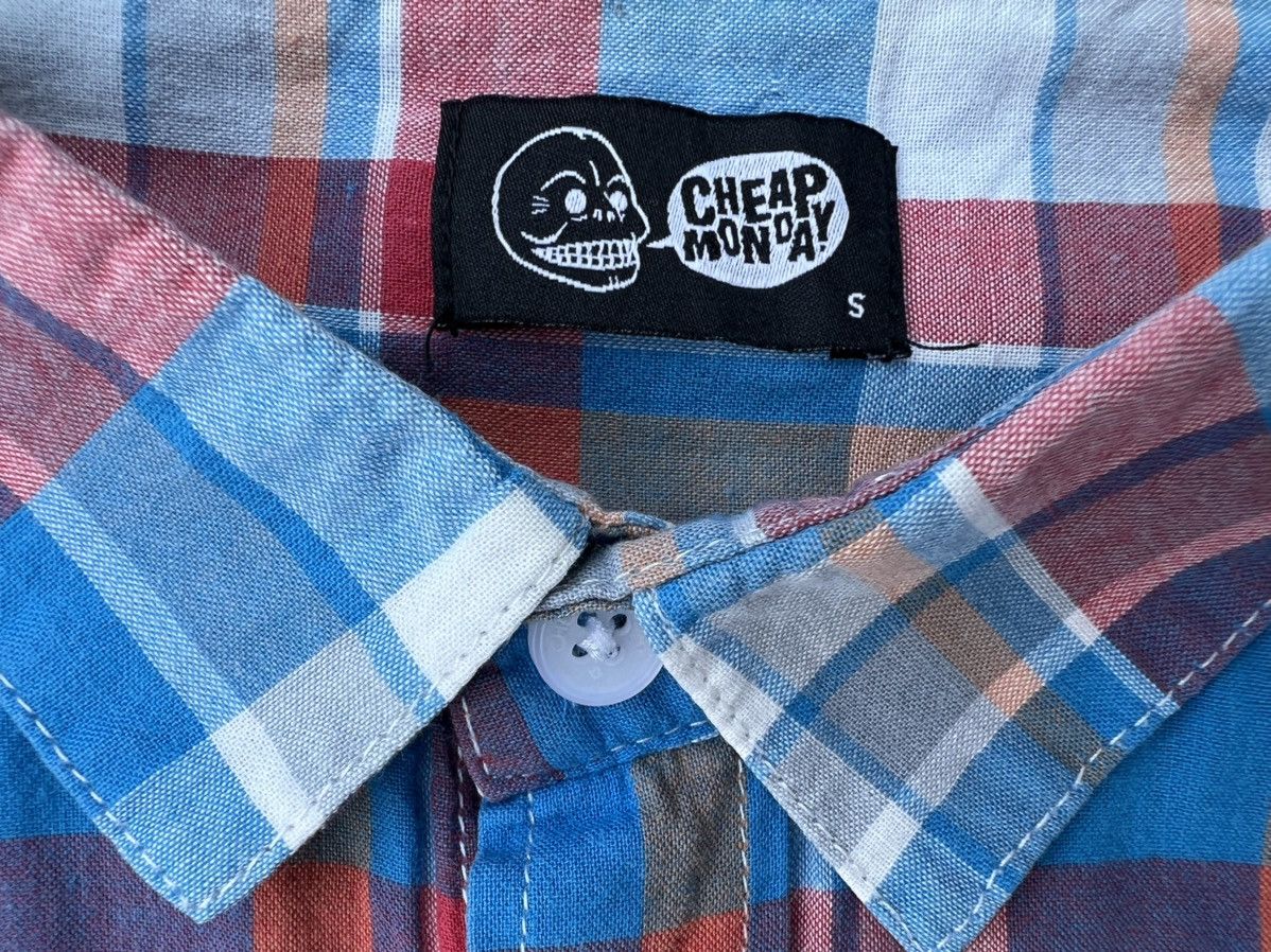Cheap Monday × Flannel × Japanese Brand VINTAGE CHEAP MONDAY PLAID BUTTON UP SHIRT Size US S / EU 44-46 / 1 - 3 Thumbnail