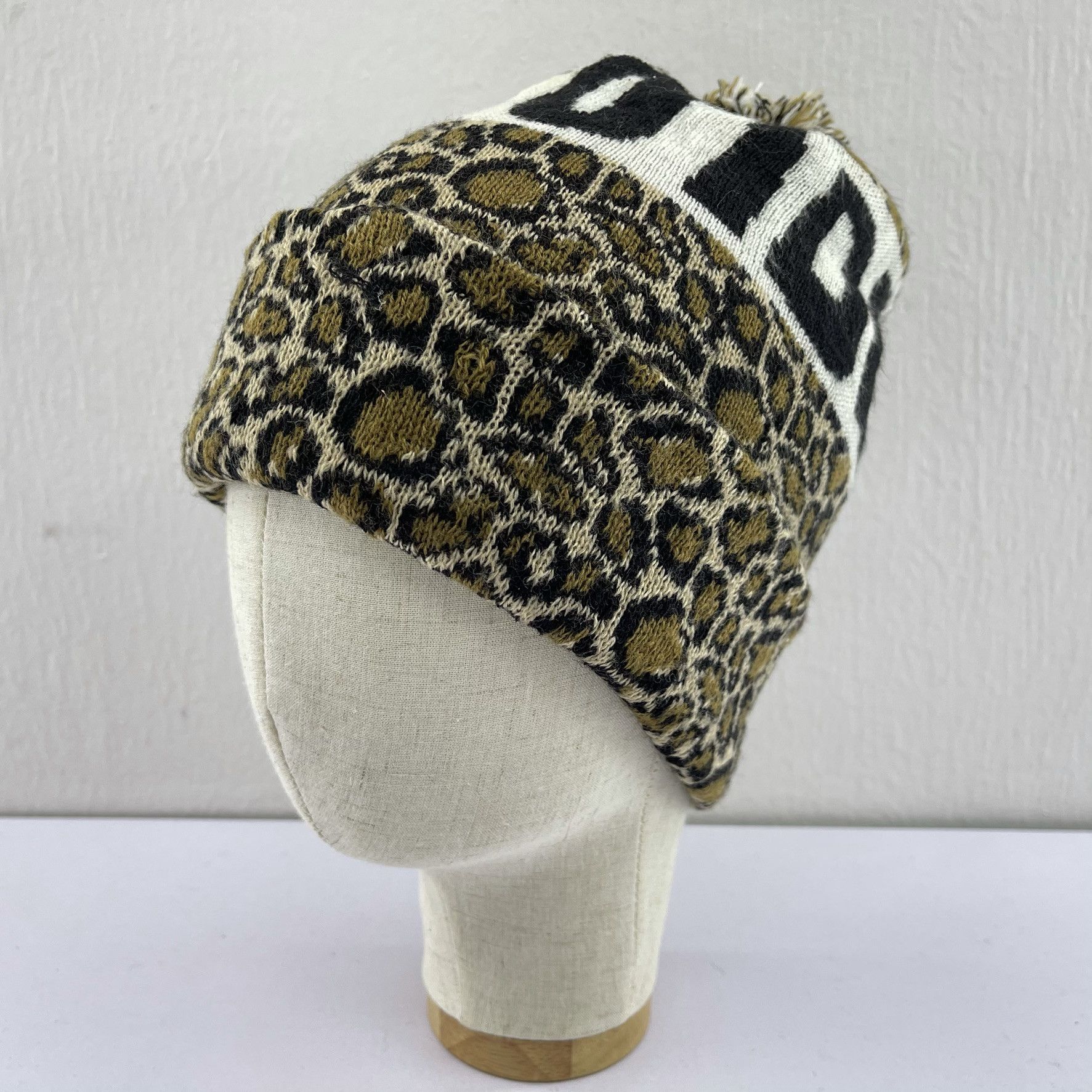 Japanese Brand WC Made In Japan Leopard Design Beanie Hats-BH2066 Size ONE SIZE - 1 Thumbnail