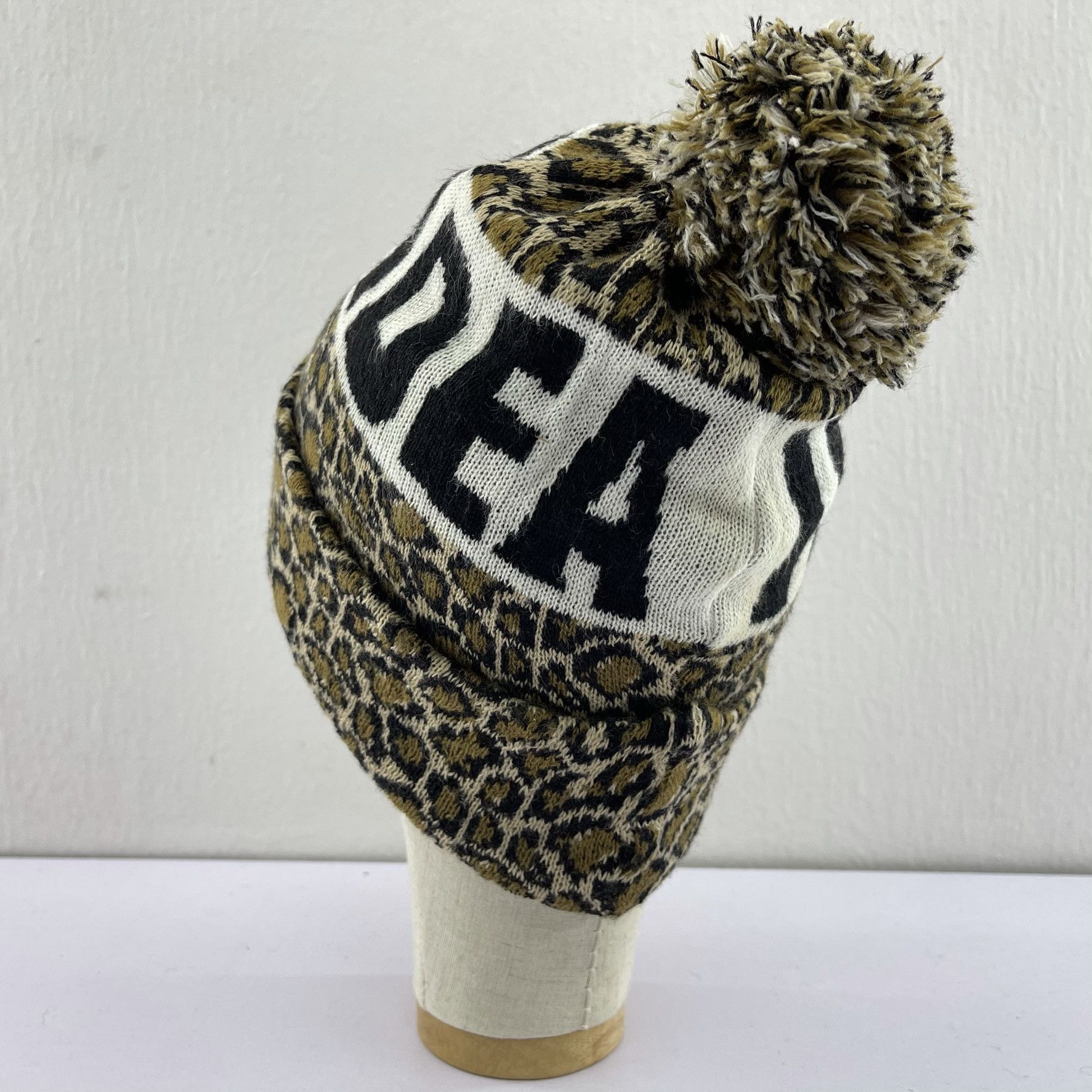 Japanese Brand WC Made In Japan Leopard Design Beanie Hats-BH2066 Size ONE SIZE - 6 Thumbnail