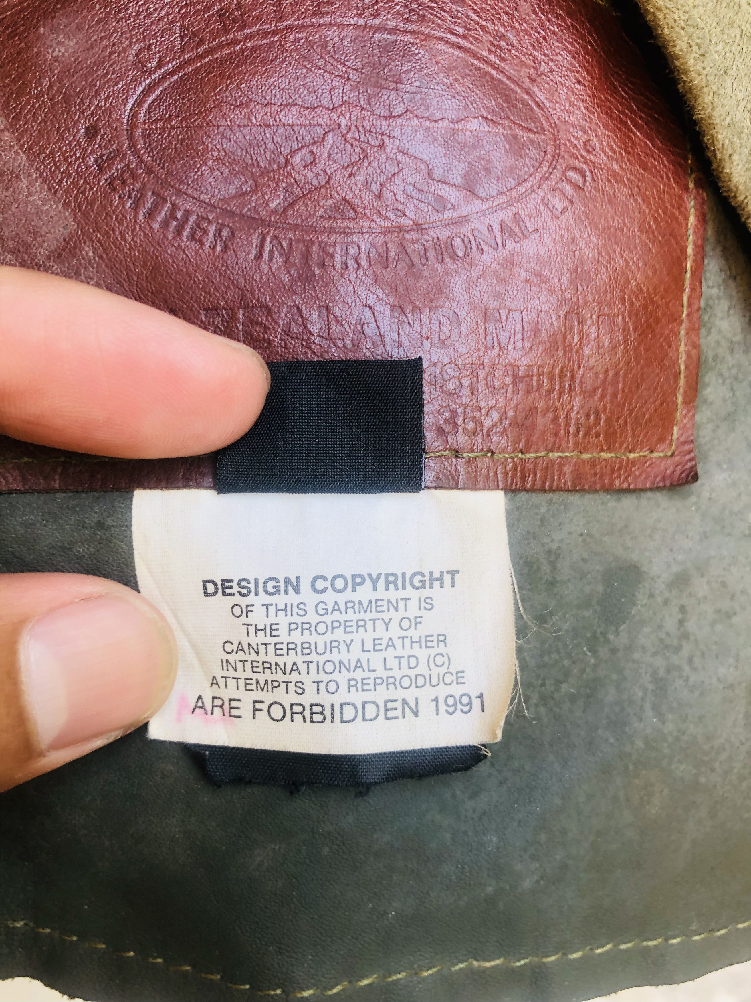 Canterbury of New Zealand × Vintage Vintage Canterbury Designer Fashion Style Leather Jacket Size US L / EU 52-54 / 3 - 11 Thumbnail