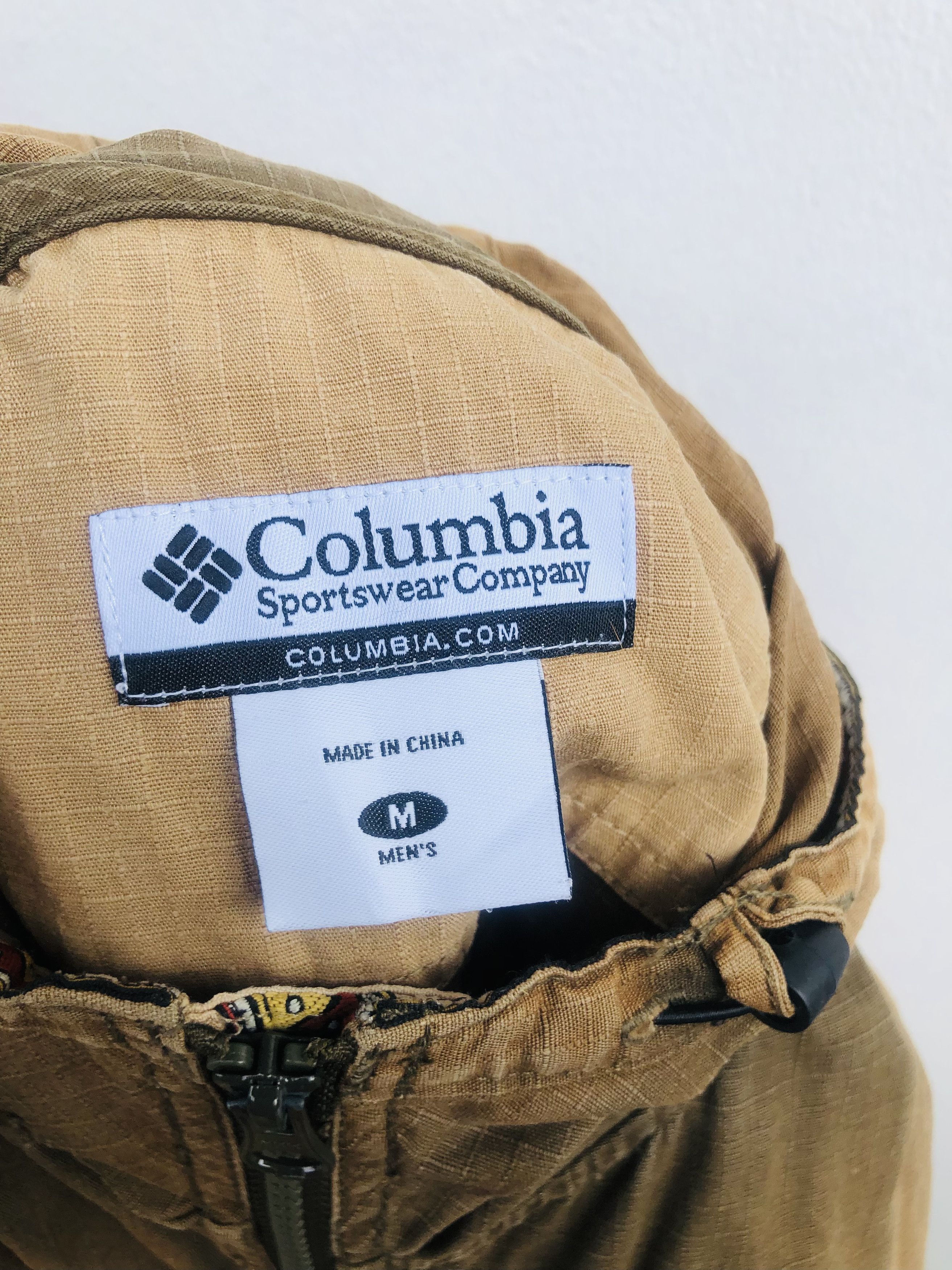 Columbia × Vintage Vintage Columbia Japanese Designer Fashion Style Vest Size US M / EU 48-50 / 2 - 11 Thumbnail