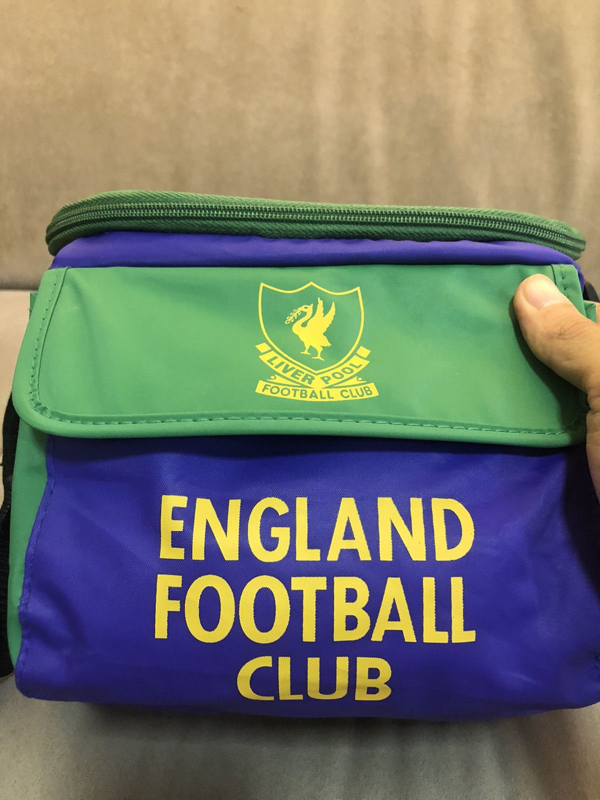 Vintage Vintage 90s Liverpool England Football Club Cooler Bag Size ONE SIZE - 3 Thumbnail