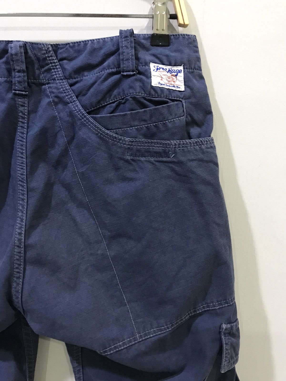 Japanese Brand FREE RAGE Japan Cropped Pant Size US 31 - 9 Thumbnail