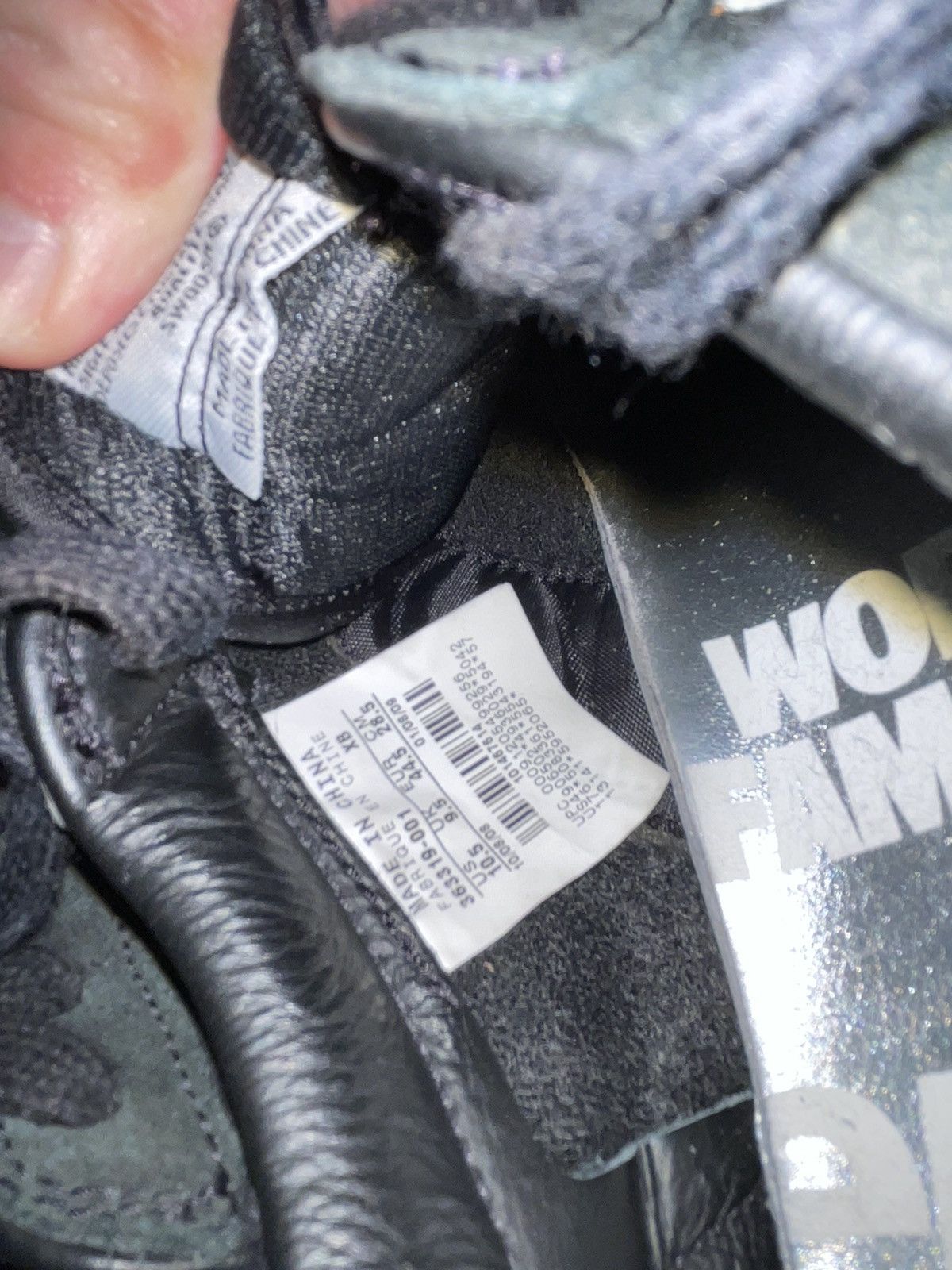Nike × Supreme SB x Bruin Black Low 2009 Size US 10.5 / EU 43-44 - 6 Thumbnail