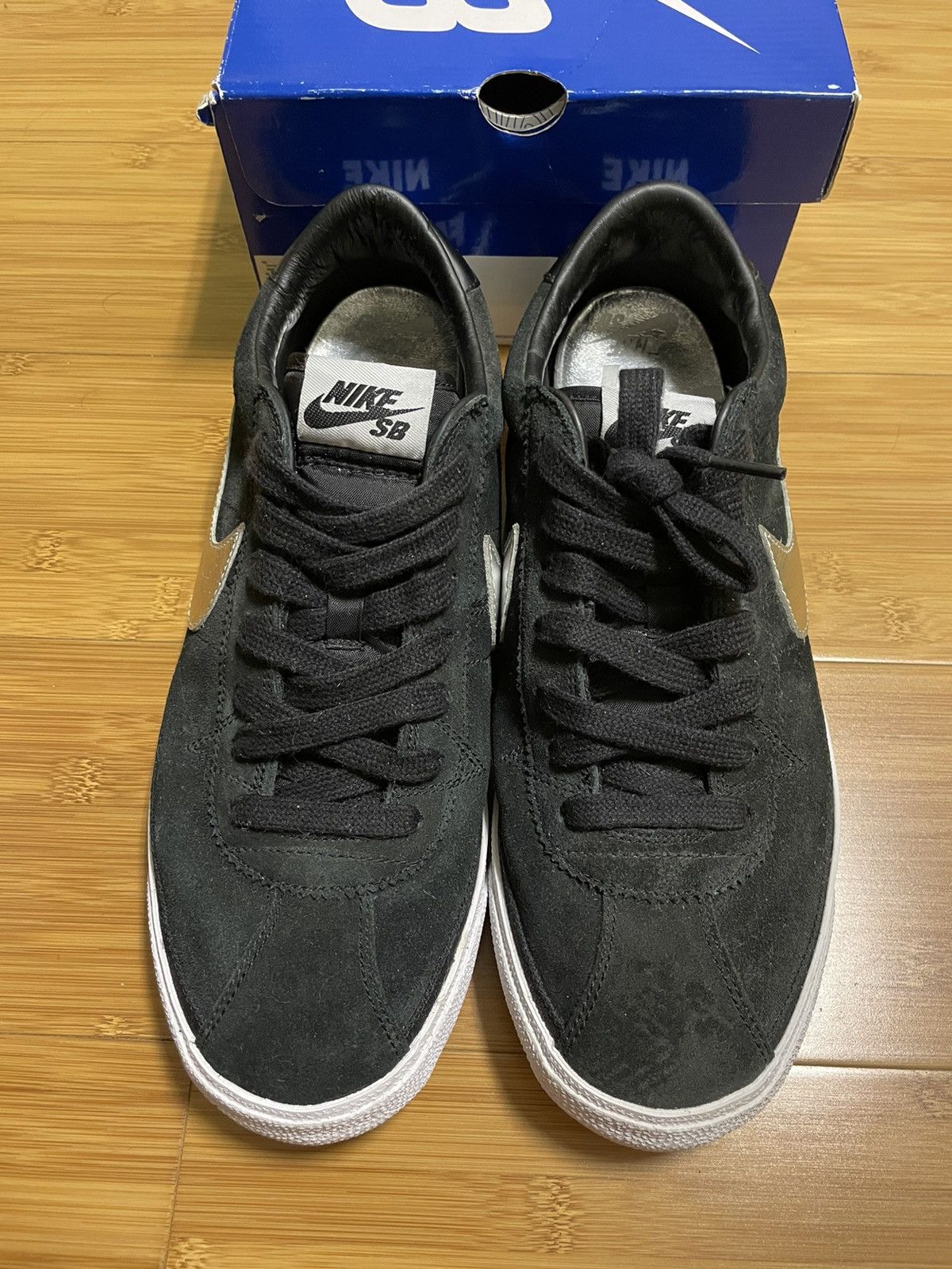 Nike × Supreme SB x Bruin Black Low 2009 Size US 10.5 / EU 43-44 - 3 Thumbnail