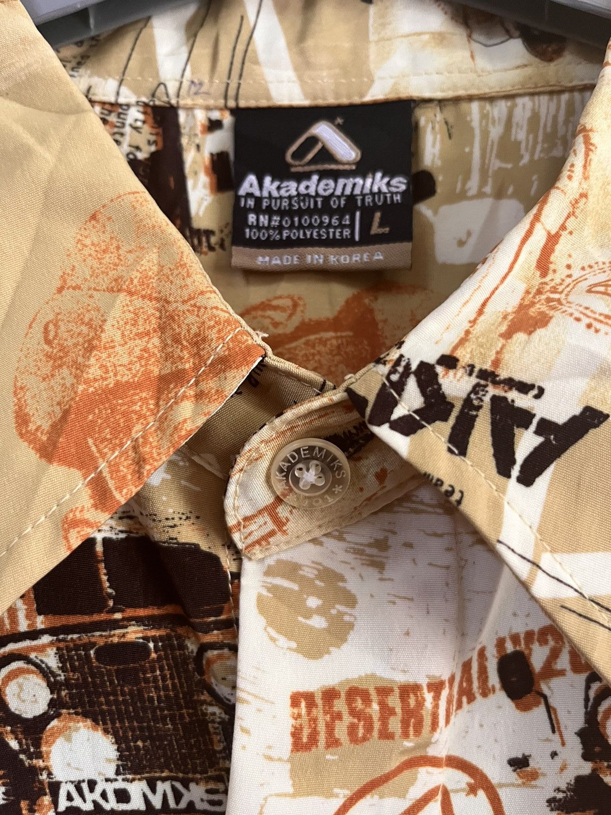 Akademiks desert rally full printed #C1 Size US L / EU 52-54 / 3 - 8 Thumbnail