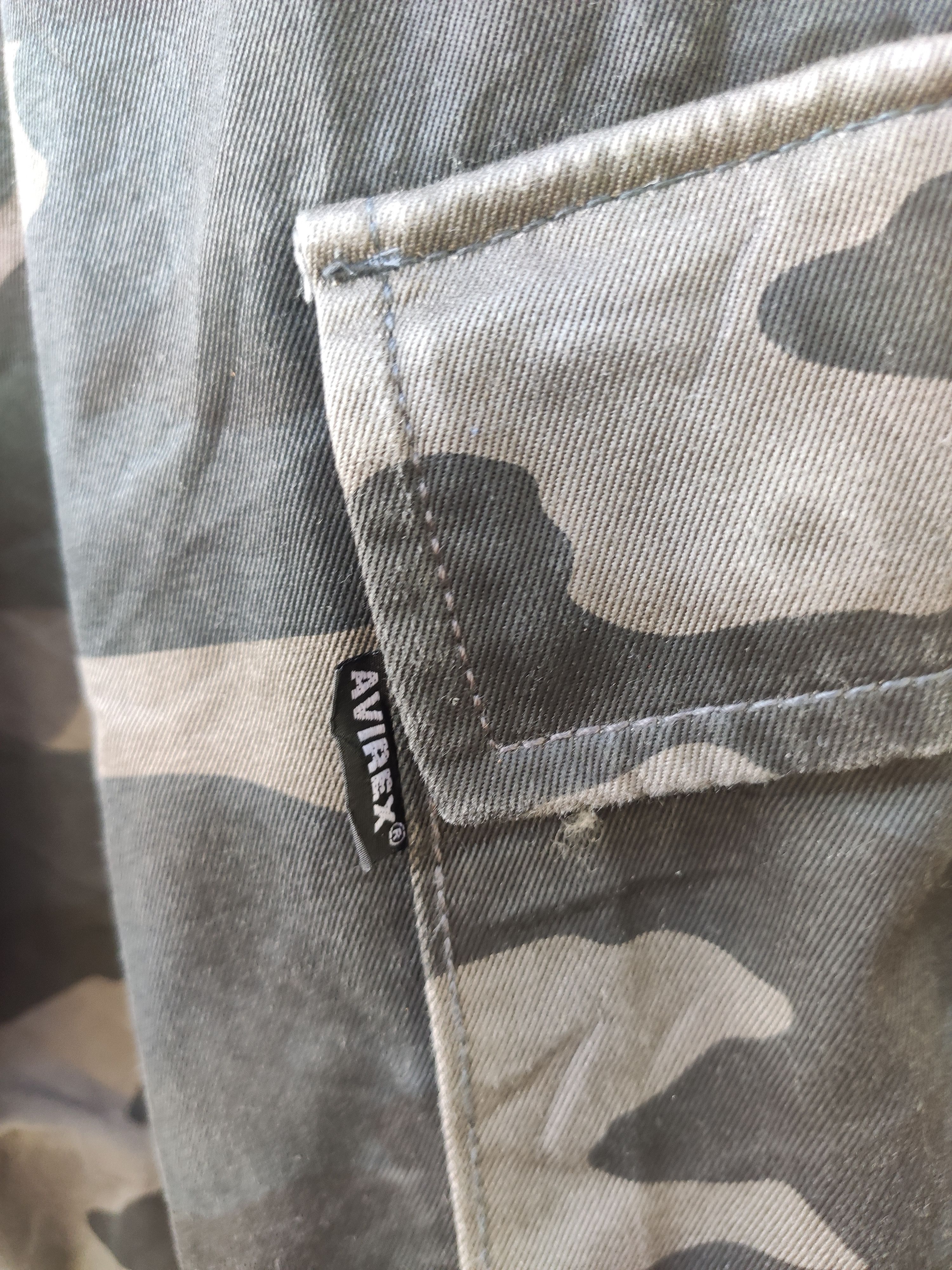 Avirex Avirex Cargo pants camoflauge Size US 35 - 11 Thumbnail