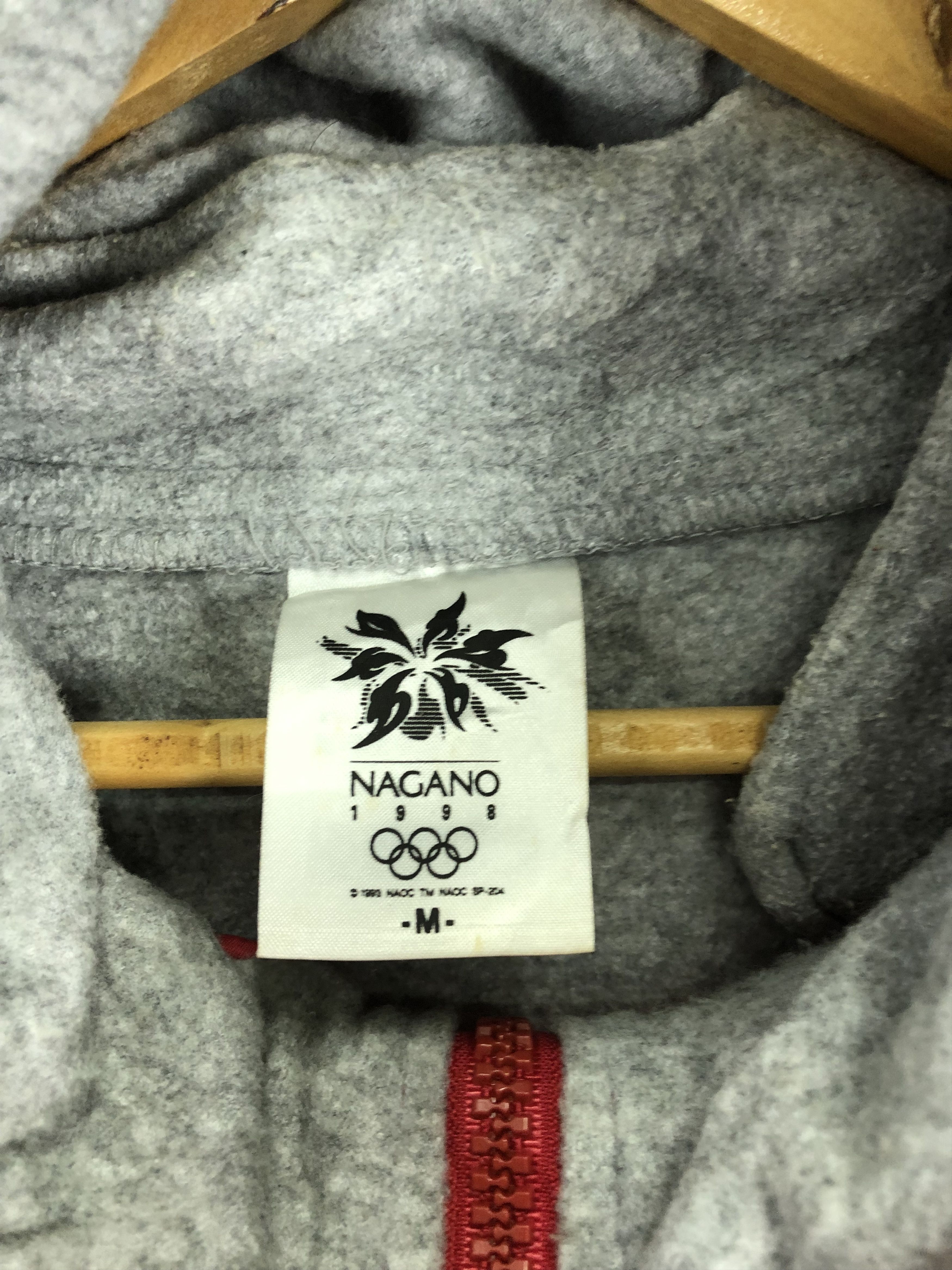 Vintage Vintage Nagano Hoodie Red Jacket Size US M / EU 48-50 / 2 - 7 Thumbnail