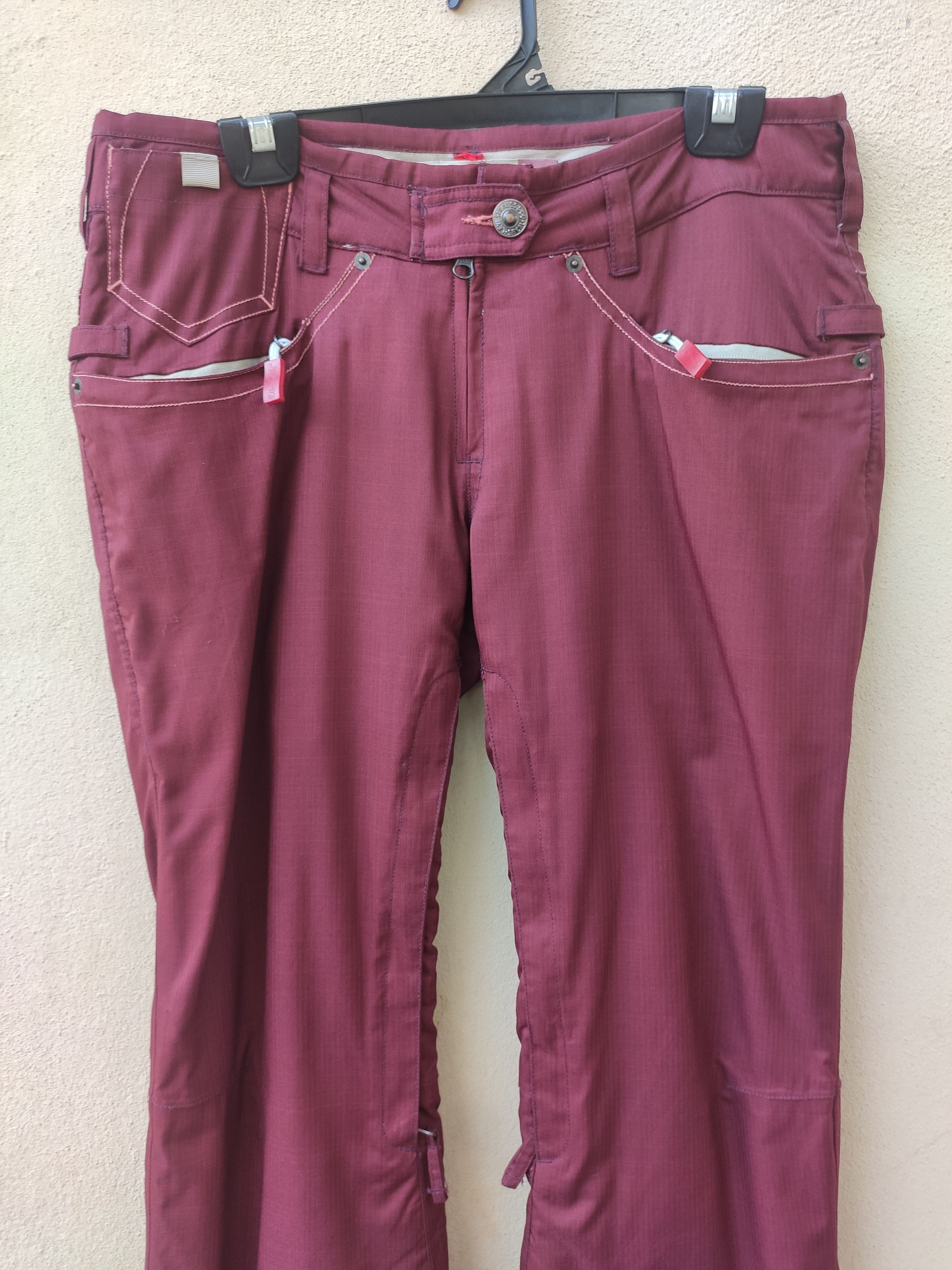 Levi's Levis X 686 snowboarding pants by Michael Akirawest Size US 34 / EU 50 - 2 Thumbnail
