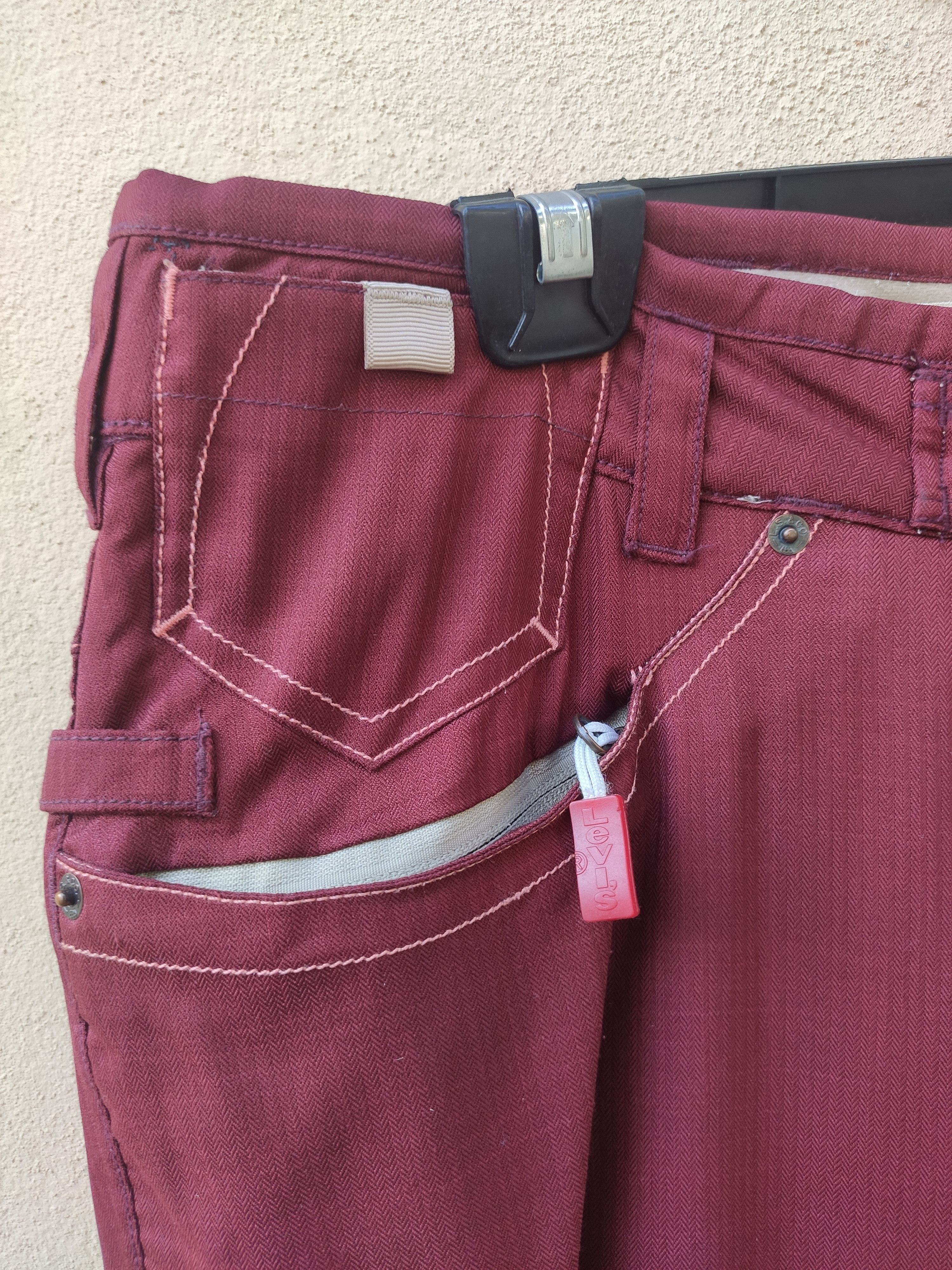 Levi's Levis X 686 snowboarding pants by Michael Akirawest Size US 34 / EU 50 - 4 Thumbnail