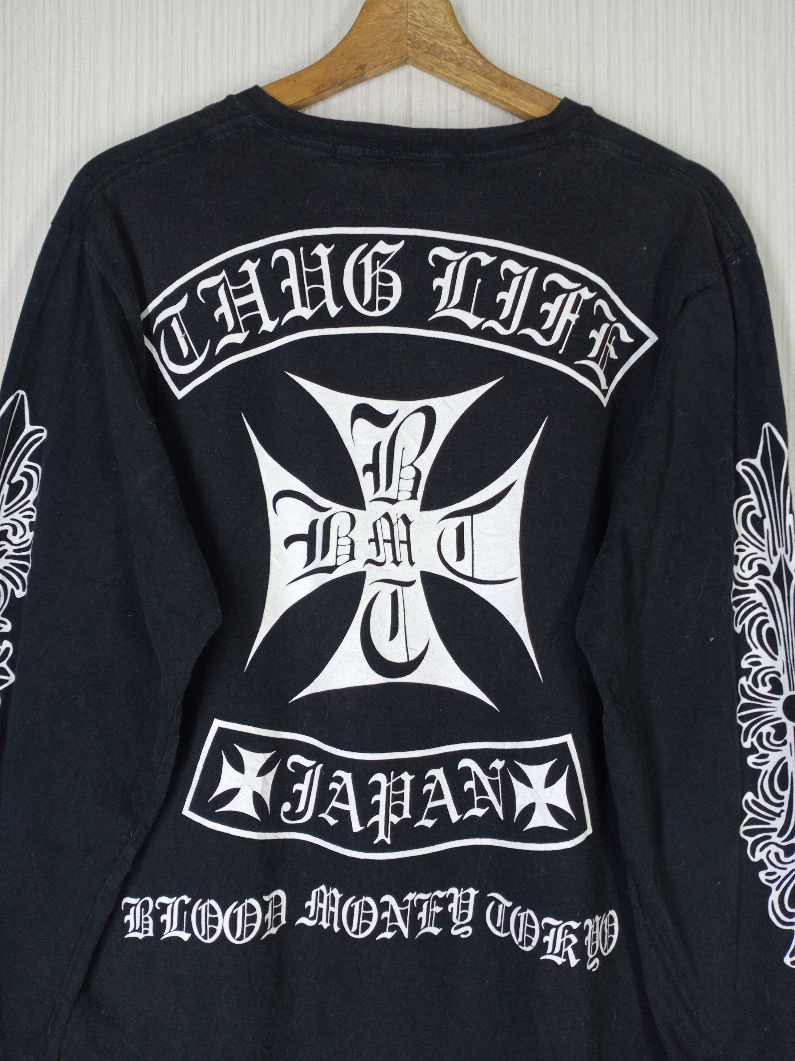 Japanese Brand Rare Japanese Brand Blood Money Tokyo Tshirt Size US XL / EU 56 / 4 - 5 Thumbnail