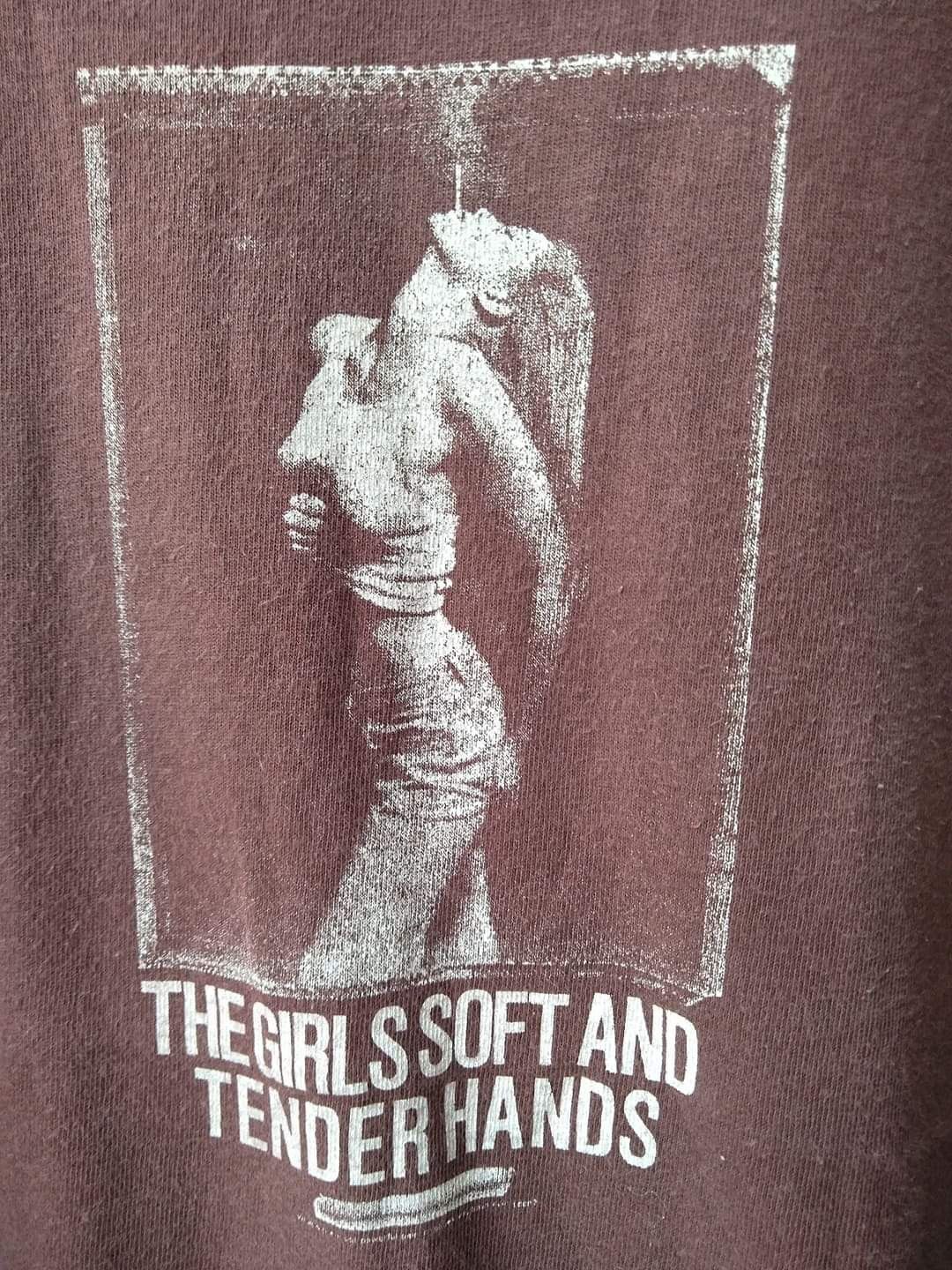 Rap Tees 💥90s THE GIRLS SOFT AND TENDER HANDS Porn Star Photo Pose Size US M / EU 48-50 / 2 - 2 Thumbnail