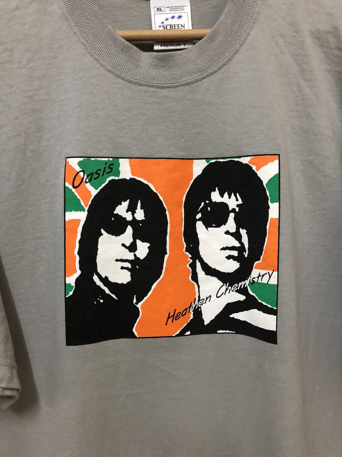 Band Tees × Vintage Vintage Oasis Band Heathen Chemistry Photo Print Tee Shirt Size US XL / EU 56 / 4 - 2 Thumbnail