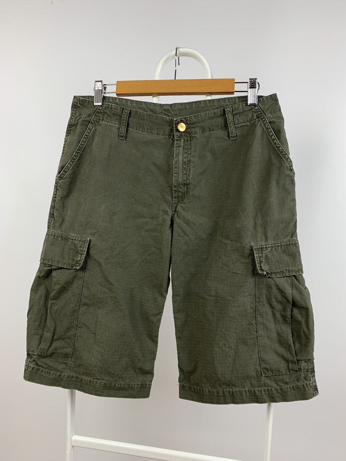 Carhartt 90s Vintage Carhartt Khaki Cargo Shorts Travis Style Size US 28 / EU 44 - 6 Thumbnail