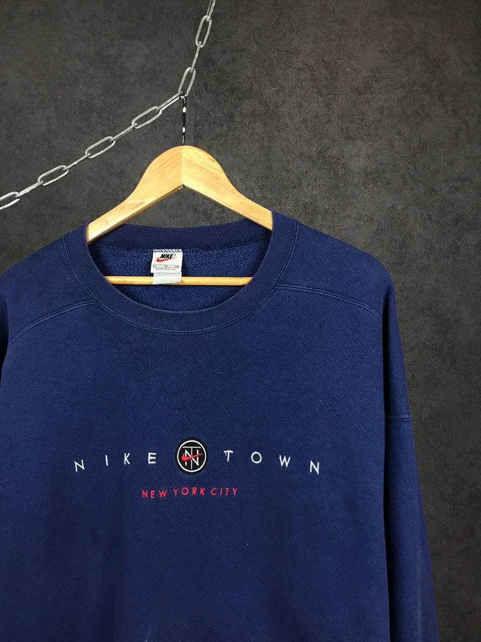 Other Nike Town New York City vintage center logo sweatshirt Size US XL / EU 56 / 4 - 2 Thumbnail