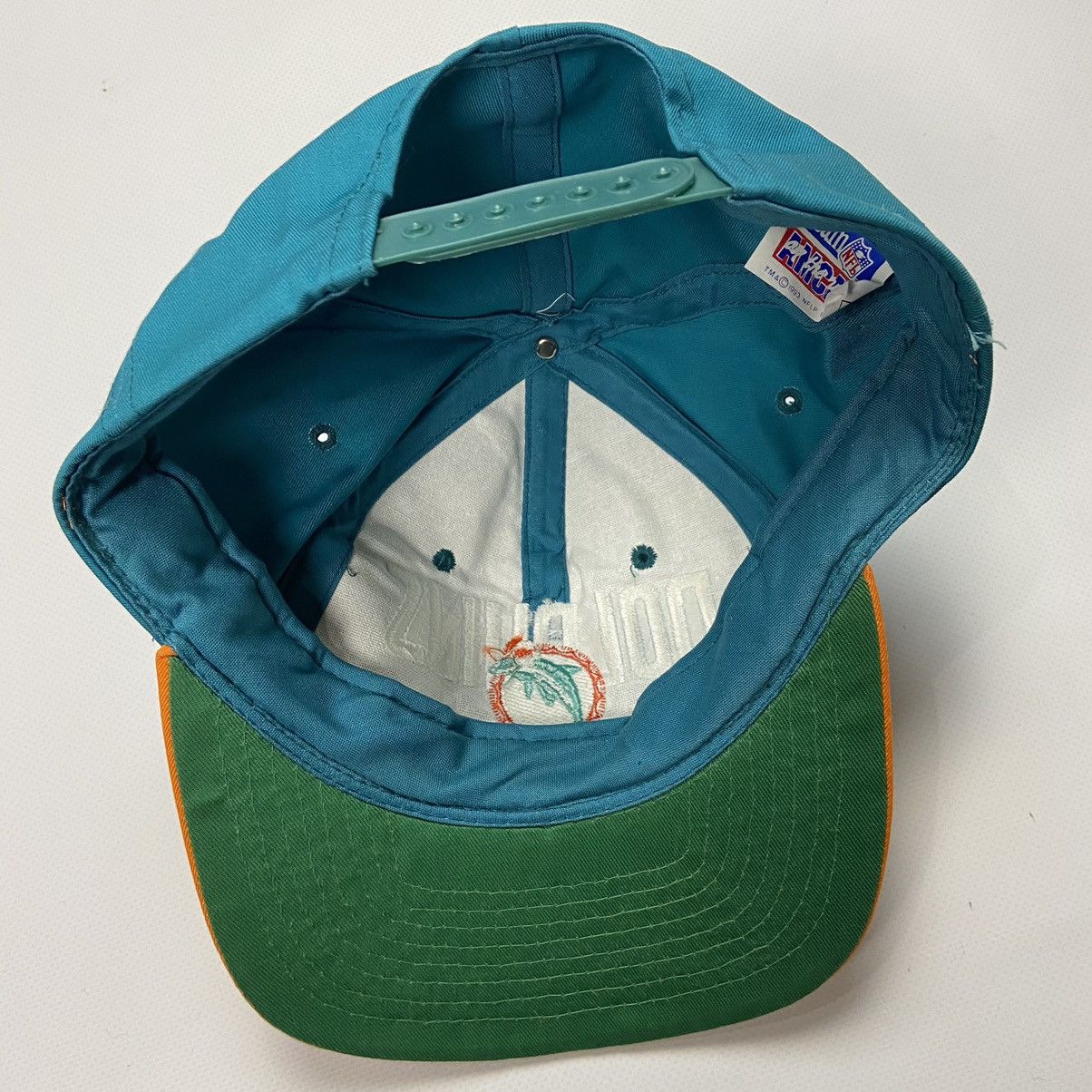 NFL 1993 MIAMI DOLPHINS VERY RARE CAP - № 4174 Size ONE SIZE - 5 Thumbnail