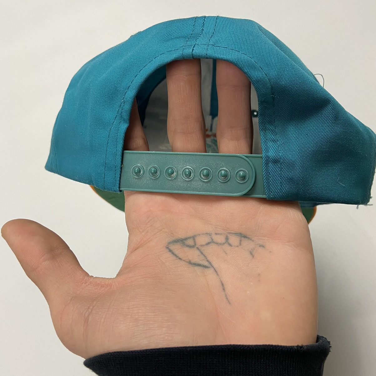 NFL 1993 MIAMI DOLPHINS VERY RARE CAP - № 4174 Size ONE SIZE - 6 Thumbnail