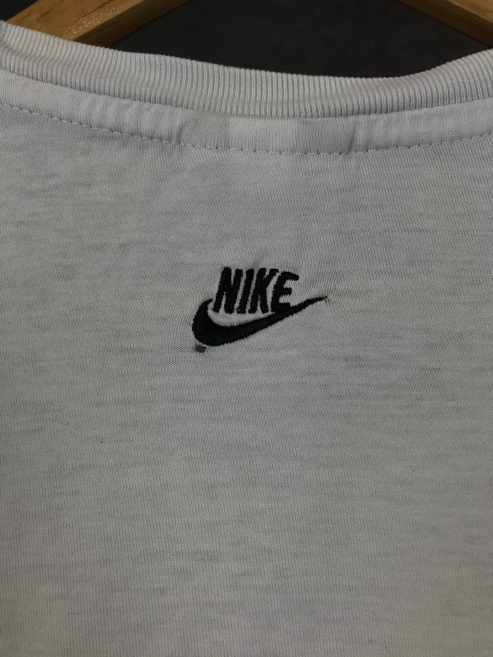 Nike × Vintage Nike swoosh streetwear vintage center logo tee Size US XL / EU 56 / 4 - 7 Thumbnail