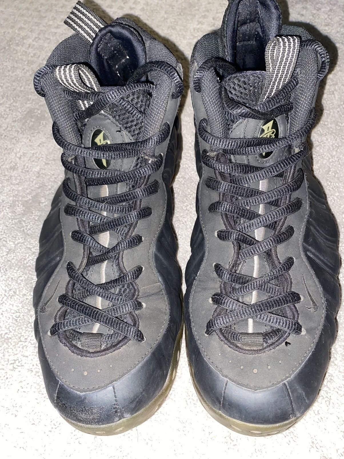 Nike Air Foamposite One Stealth 2012 Size US 10.5 / EU 43-44 - 3 Thumbnail