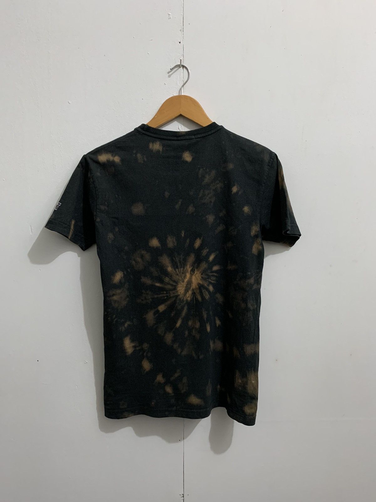 W&LT W & LT Bleach (costum made) Size US S / EU 44-46 / 1 - 2 Thumbnail