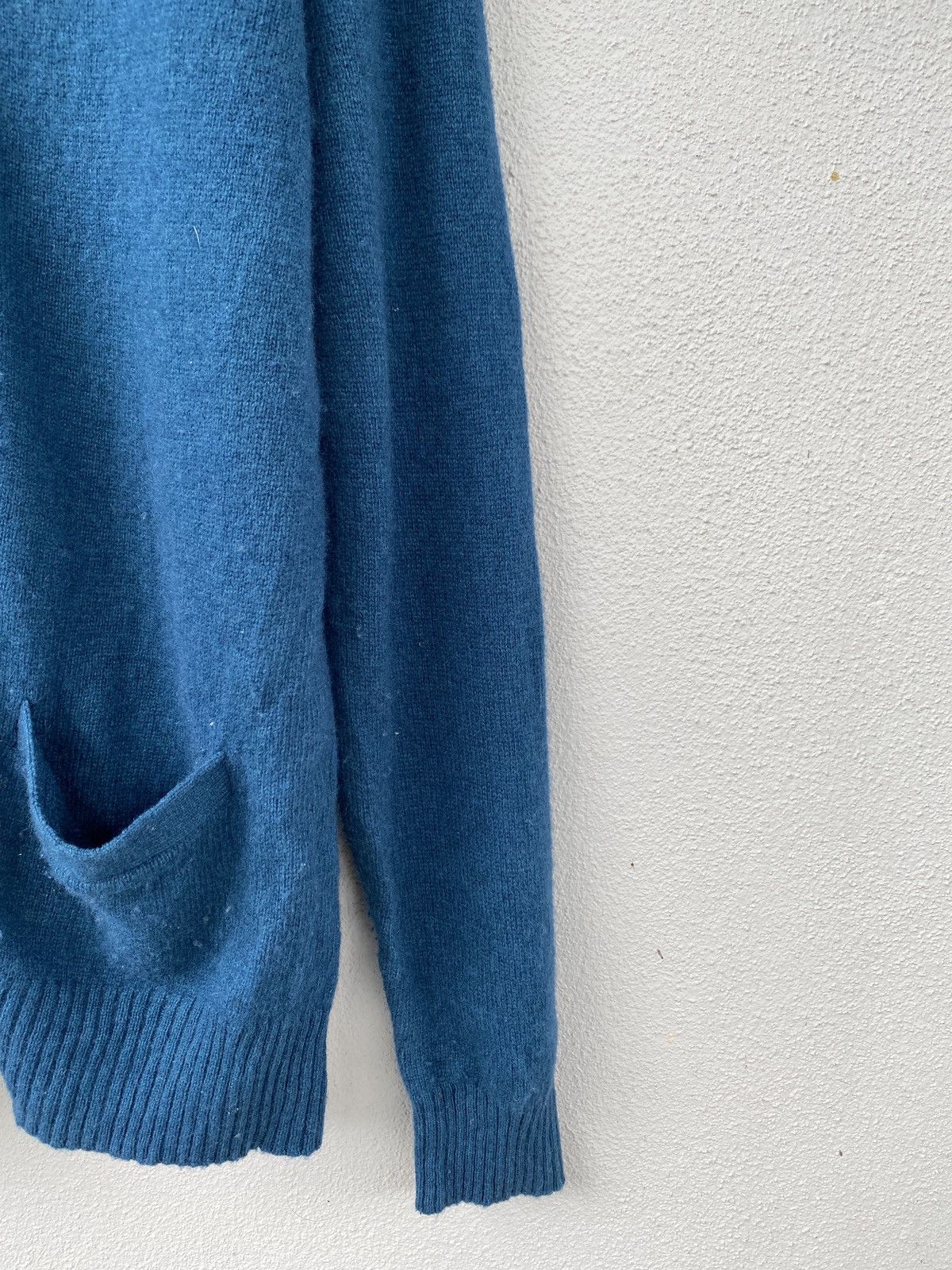 Aran Isles Knitwear × Japanese Brand Vintage uniqlo cardigan knitwear Size US M / EU 48-50 / 2 - 3 Thumbnail