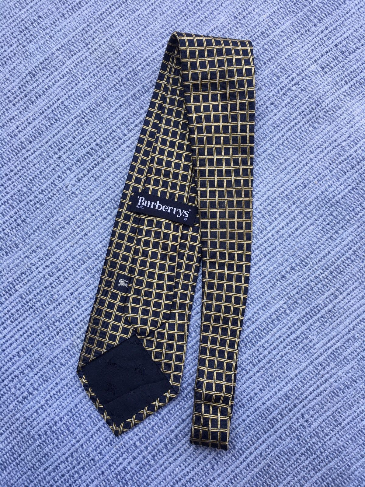 Burberry × Vintage vintage burberrys tie Size ONE SIZE - 2 Thumbnail