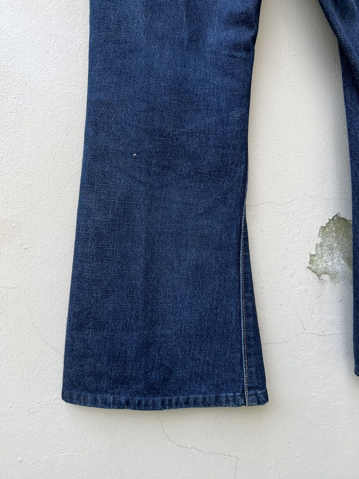 Vintage Vintage 70s Wrangler Blue Denim Cropped Super Flare Jeans Size US 29 - 14 Thumbnail