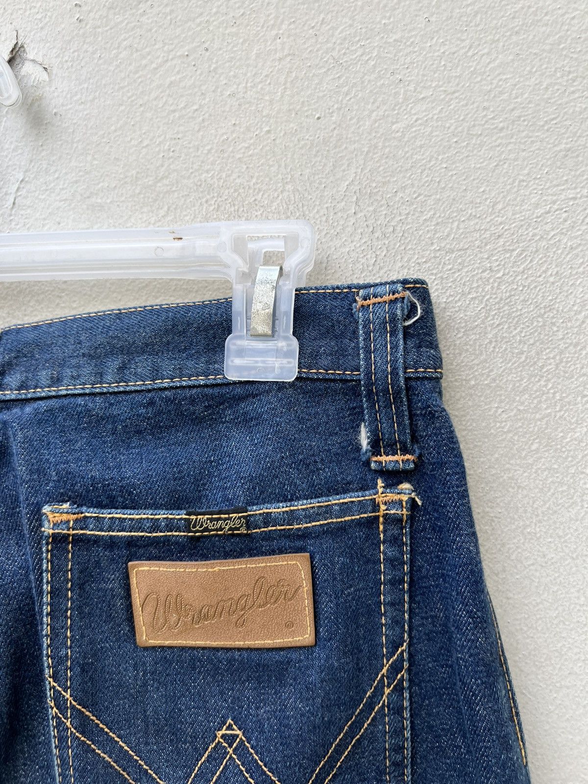 Vintage Vintage 70s Wrangler Blue Denim Cropped Super Flare Jeans Size US 29 - 16 Thumbnail