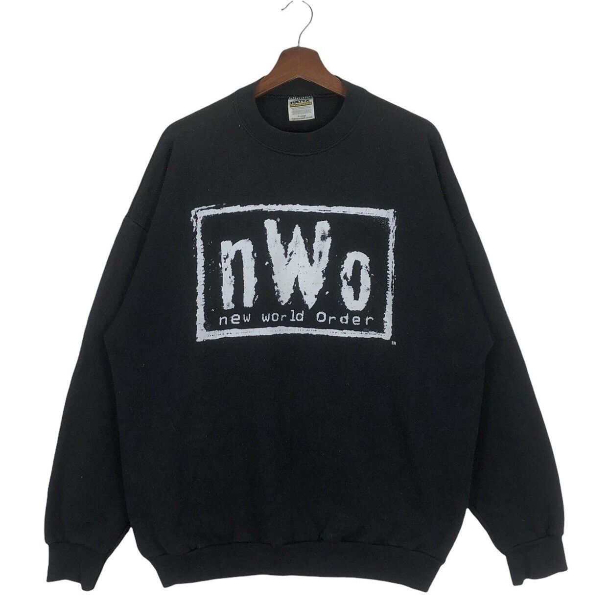 VINTAGE 90S NWO NEW WORLD ORDER WRESTLING WWE/WWF CREWNECK