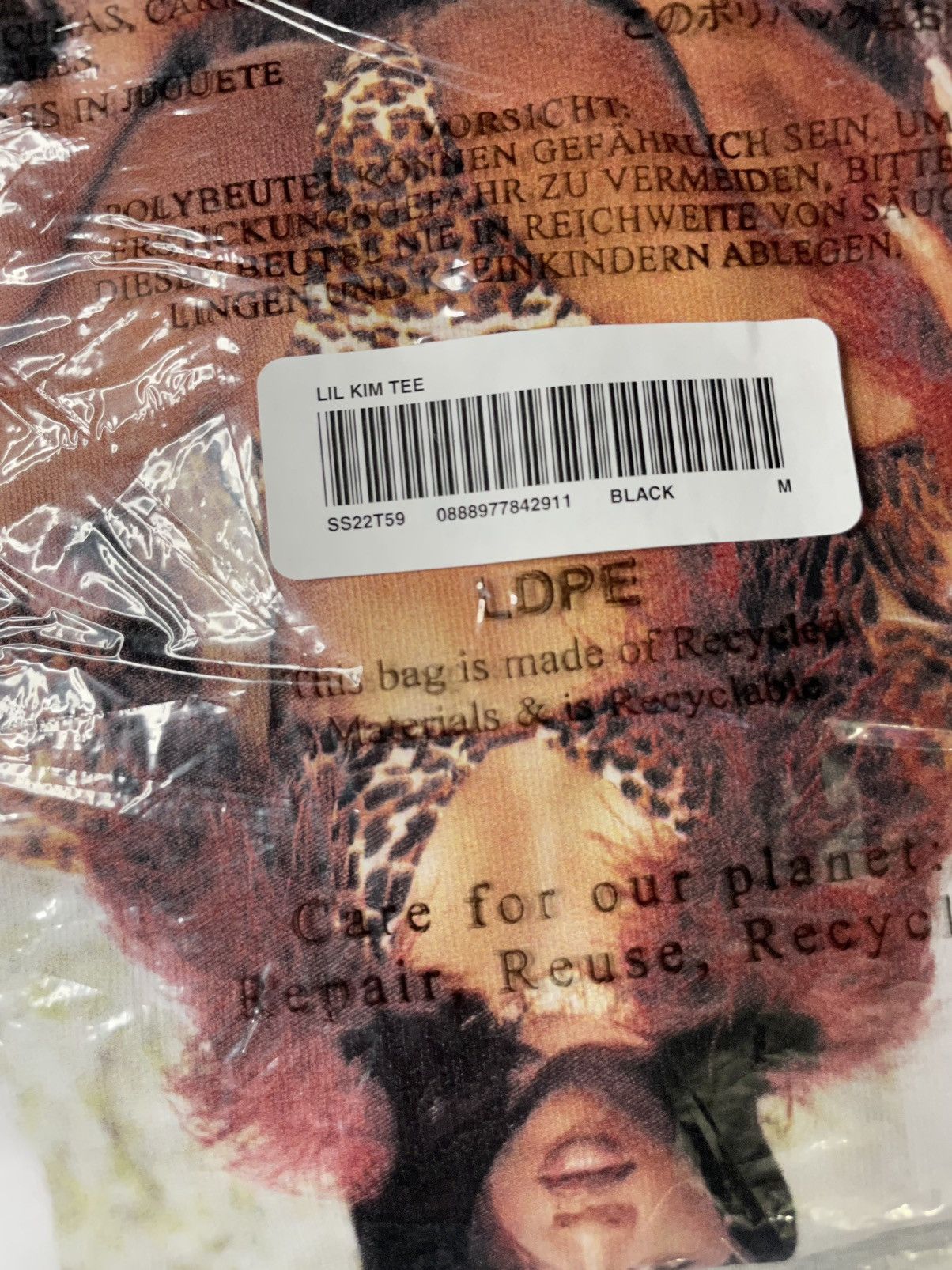 Supreme Supreme Lil Kim Tee Black Size US M / EU 48-50 / 2 - 3 Thumbnail