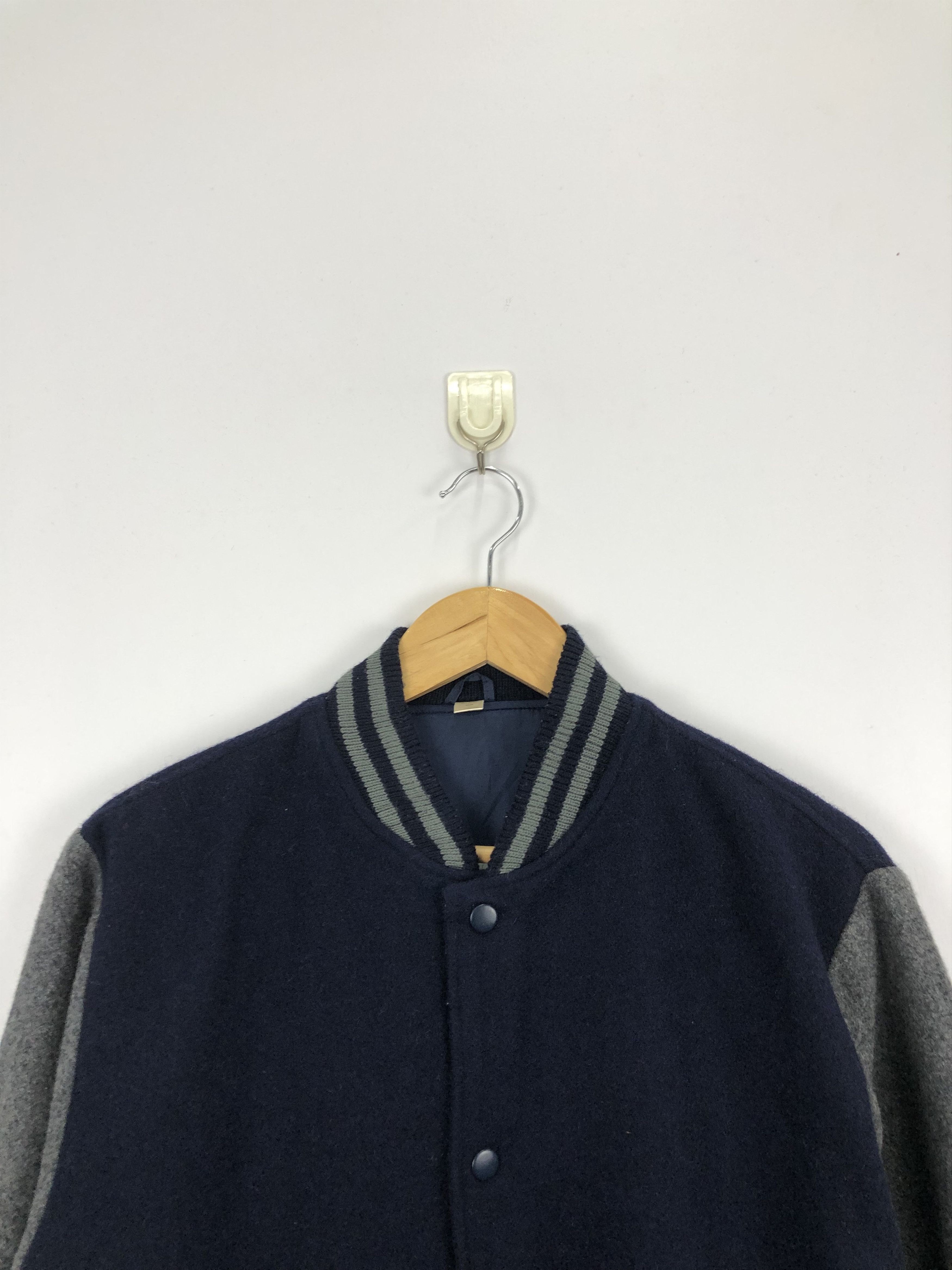 Vintage Vintage Japanese Brand Wool Varsity Jacket V0309 Size US L / EU 52-54 / 3 - 2 Thumbnail