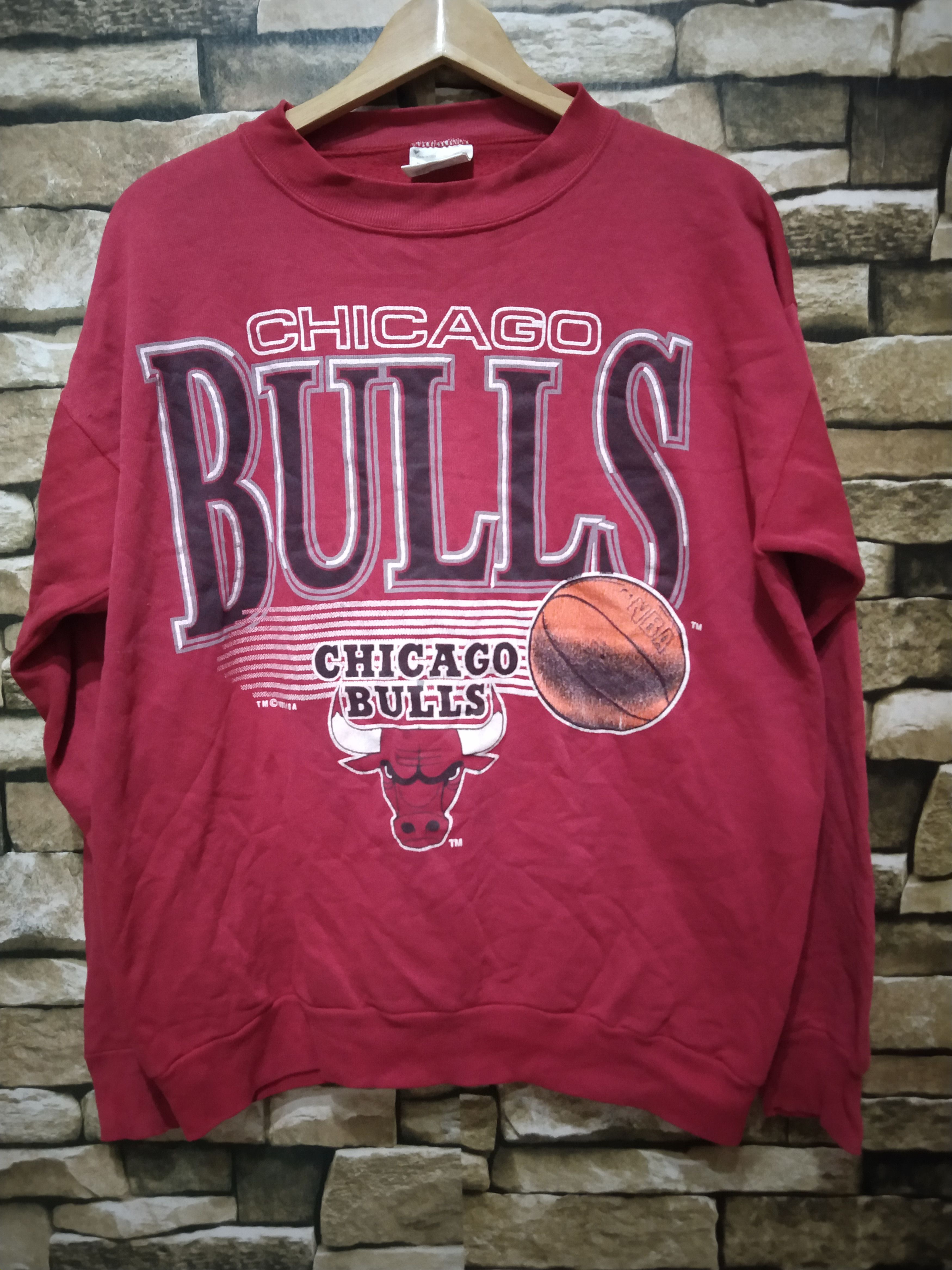 NBA × Vintage Chicago Bulls Sweatshirt Size US L / EU 52-54 / 3 - 1 Thumbnail