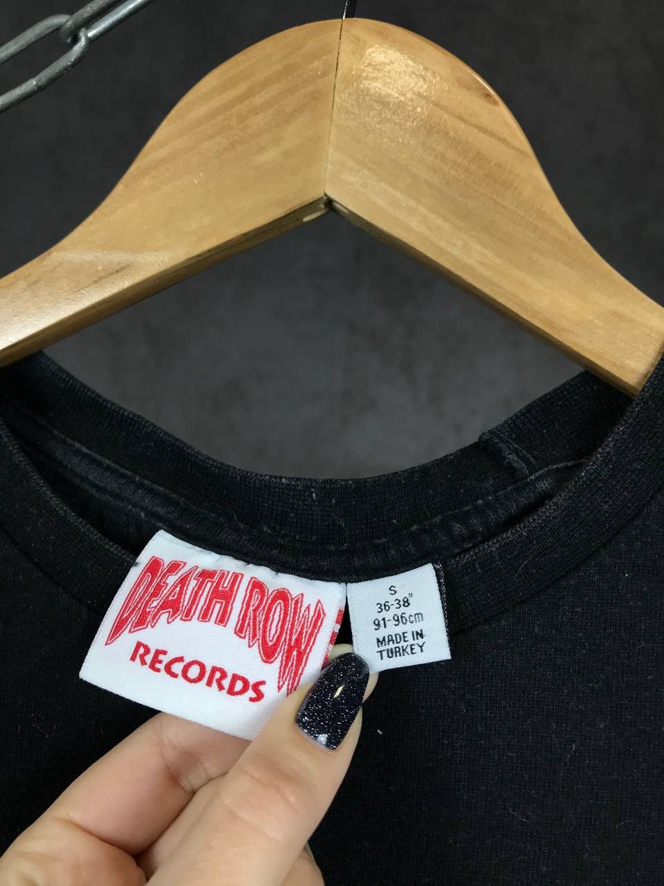 Band Tees × Death Row Records × Rap Tees Death Row Records vintage rap band tee Size US S / EU 44-46 / 1 - 3 Thumbnail