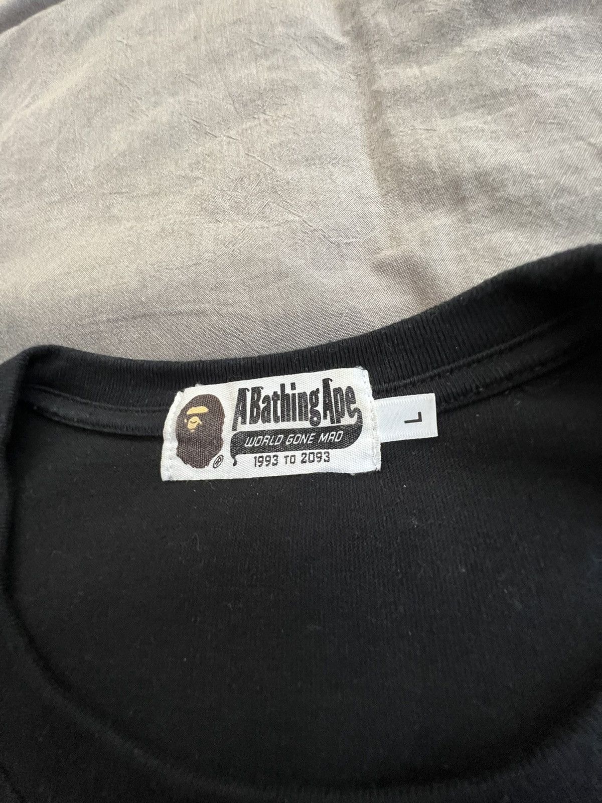 Bape Bape 1st Camo Pocket T-Shirt Size US L / EU 52-54 / 3 - 3 Thumbnail