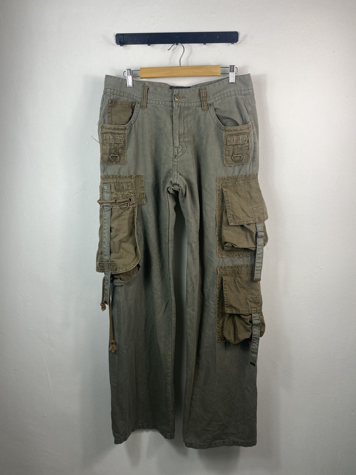 Japanese Brand Tactical Bondage Cargo Pants Size US 35 - 1 Thumbnail