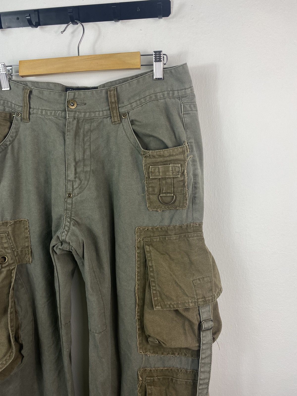 Japanese Brand Tactical Bondage Cargo Pants Size US 35 - 4 Thumbnail