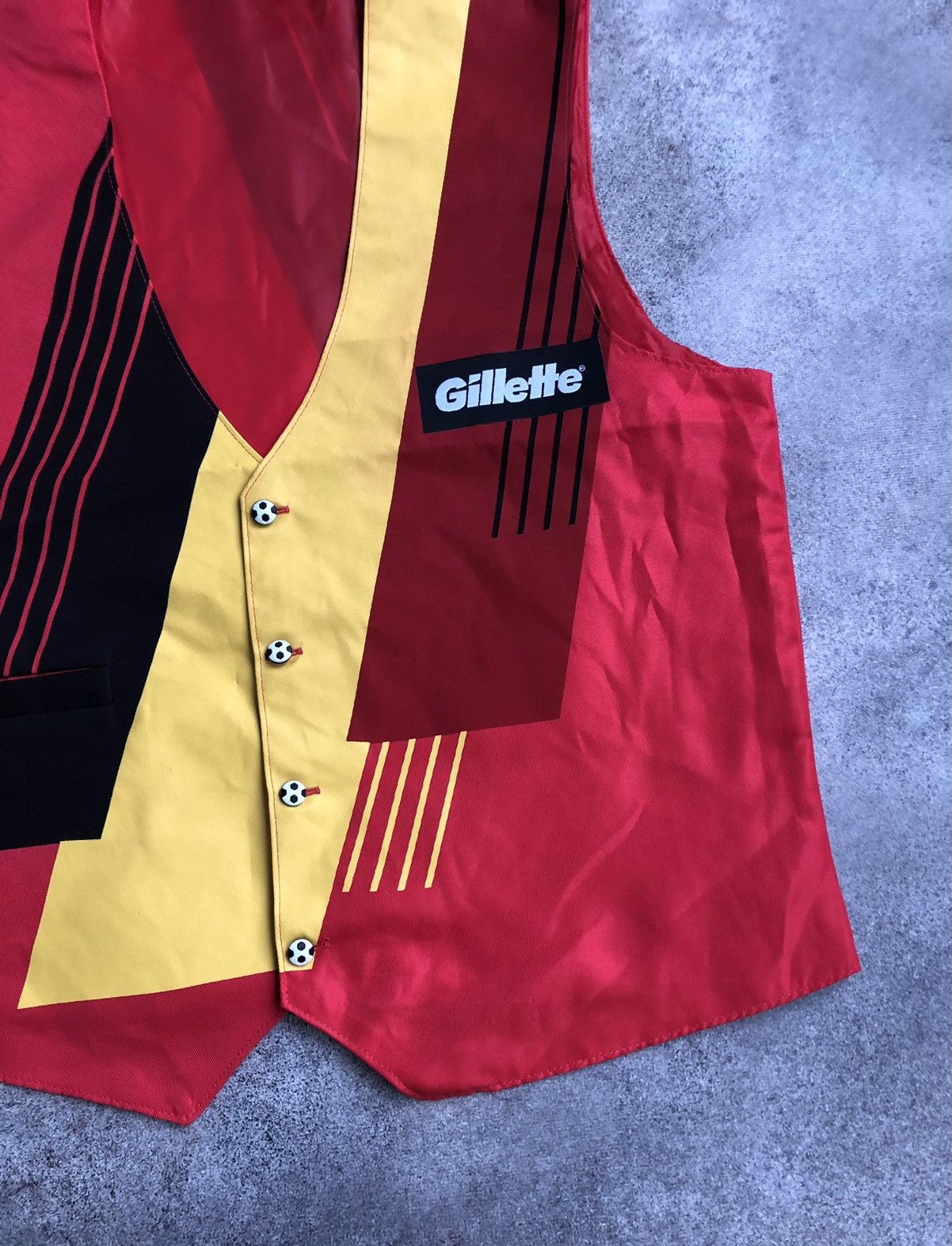 Vintage Gillette World Cup vintage vest Size US XL / EU 56 / 4 - 3 Thumbnail