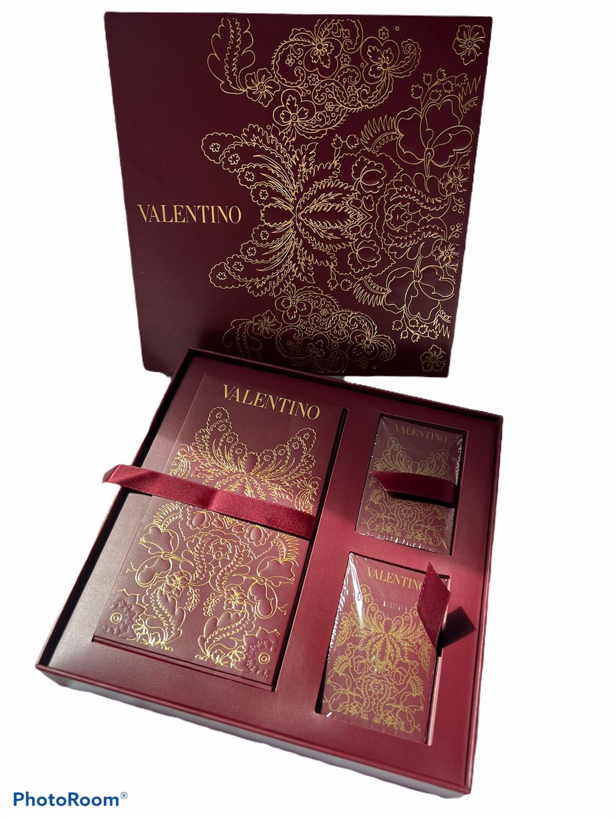 Valentino Valentino Playing cards Decks with Red packets gift set Size ONE SIZE - 1 Thumbnail